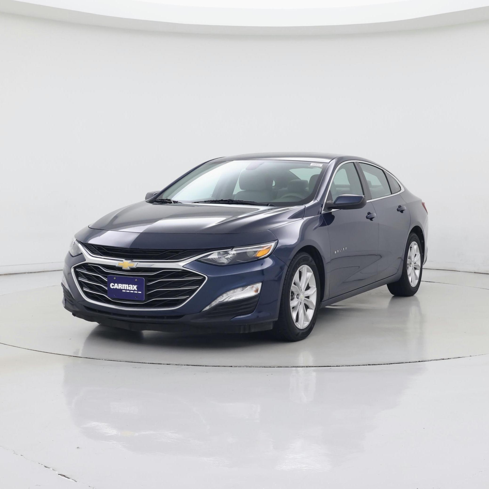 Thumbnail: 2020 Chevrolet Malibu - 4