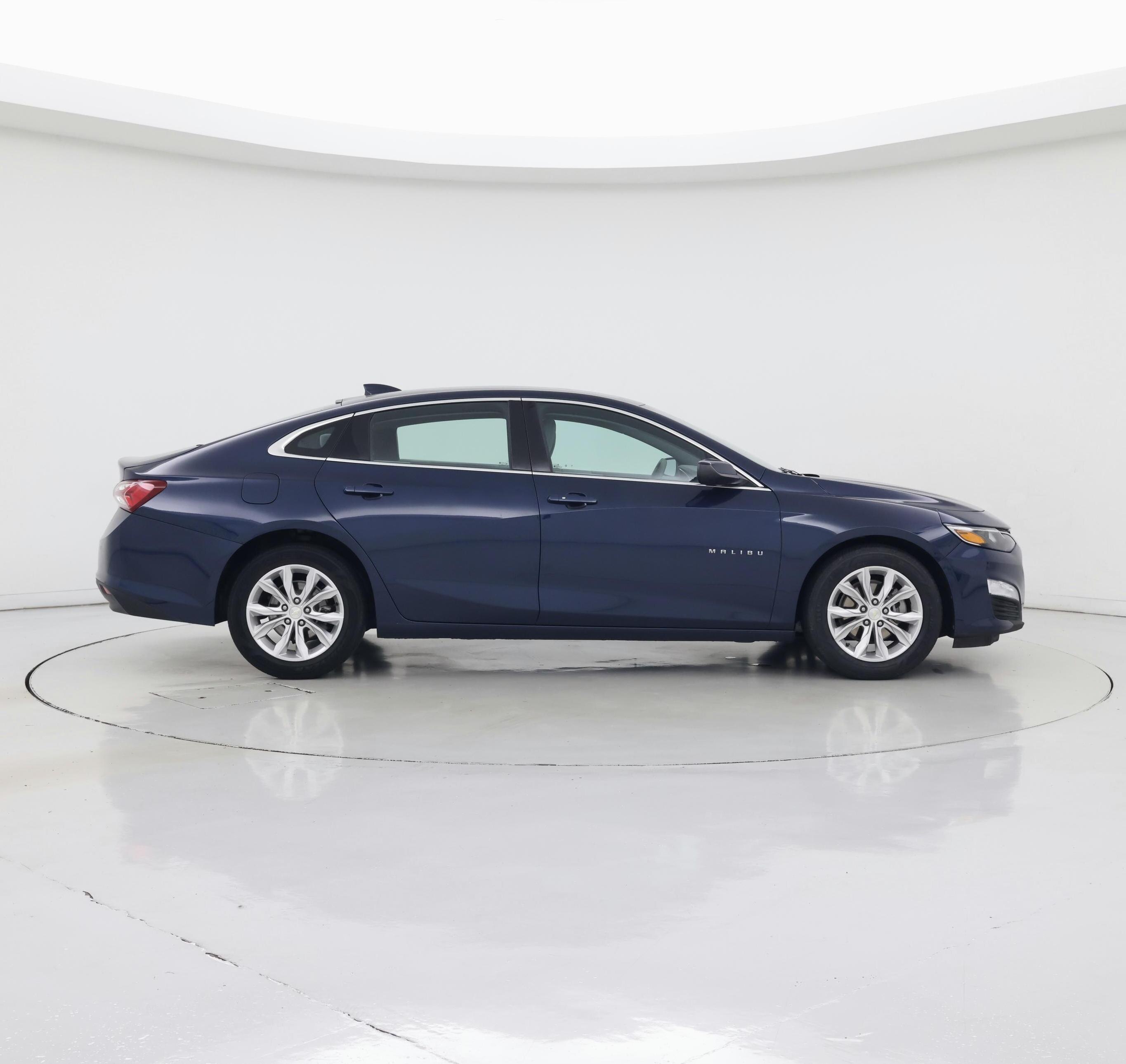 Thumbnail: 2020 Chevrolet Malibu - 7