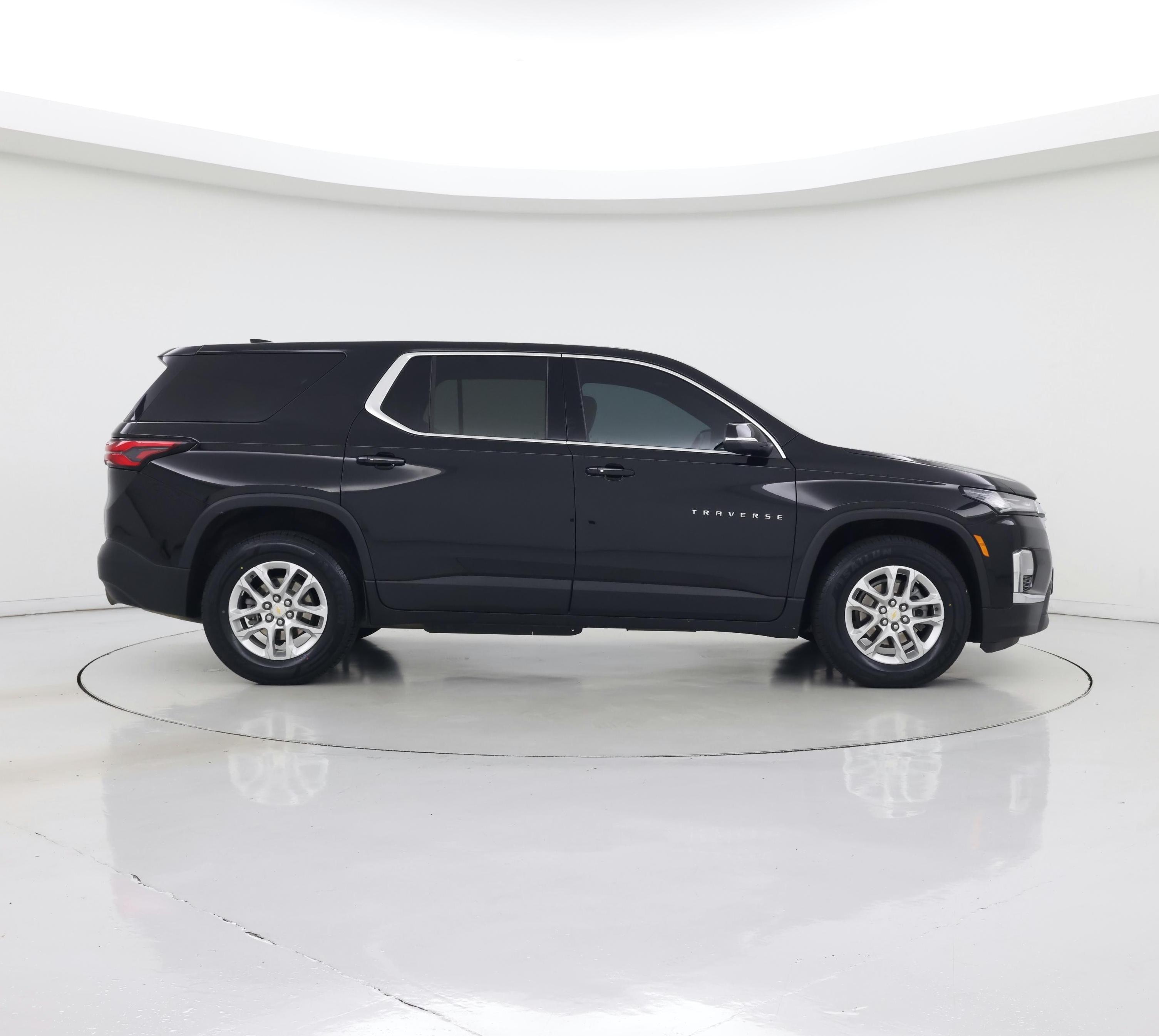 Thumbnail: 2023 Chevrolet Traverse - 7