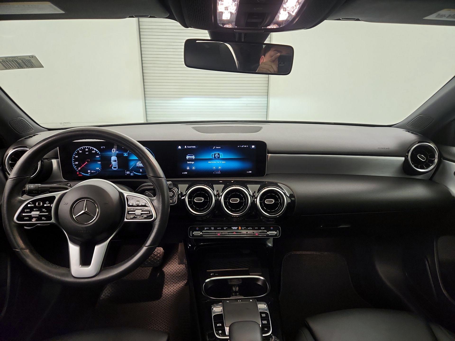Thumbnail: 2019 Mercedes-Benz A-Class - 9