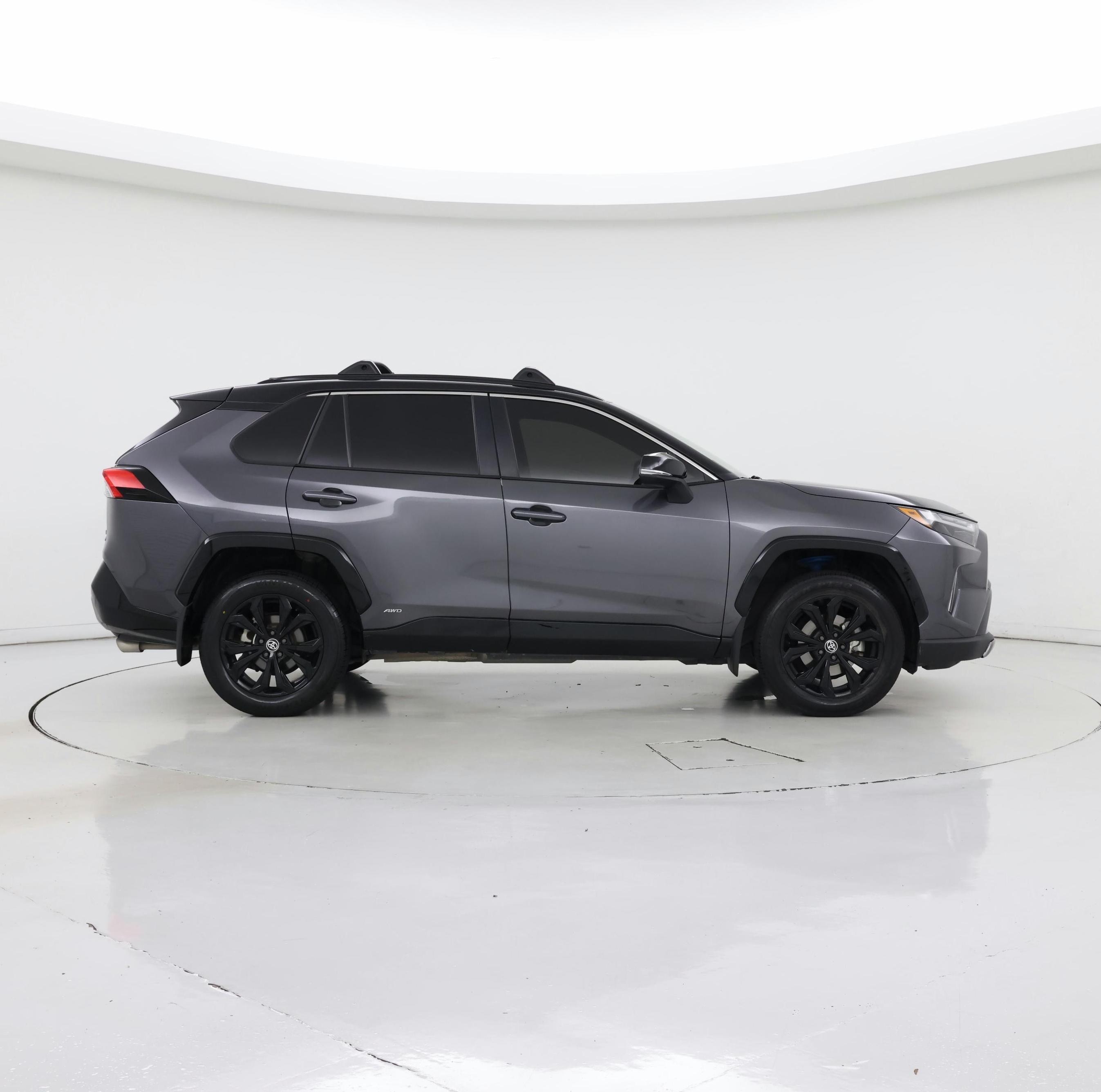 Thumbnail: 2023 Toyota RAV4 - 7