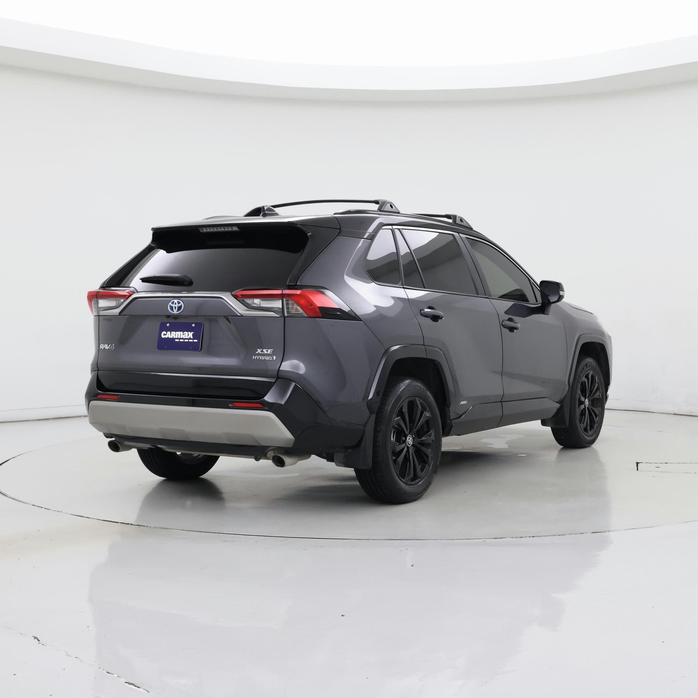 Thumbnail: 2023 Toyota RAV4 - 8