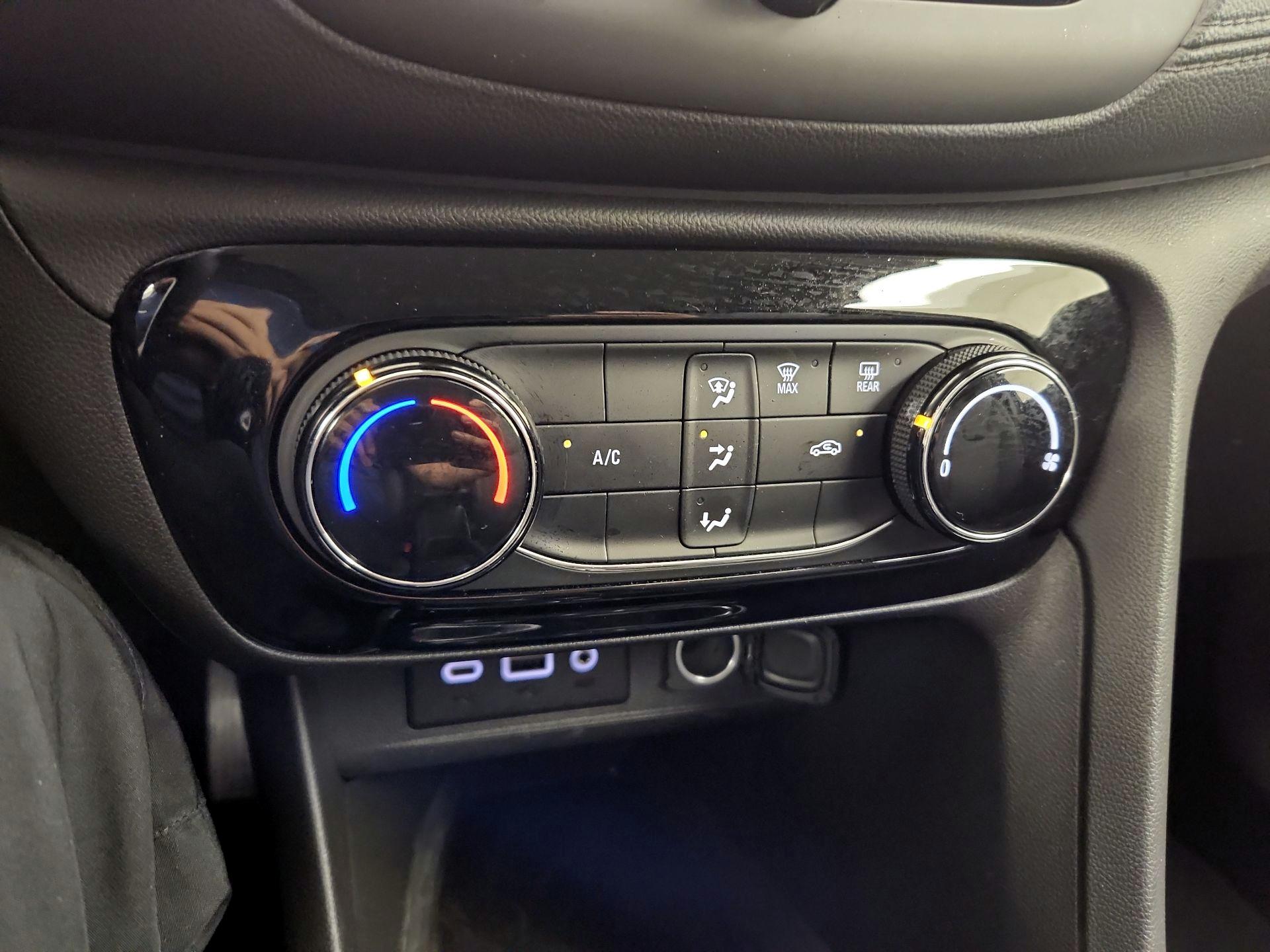 Thumbnail: 2023 Buick Encore GX - 16