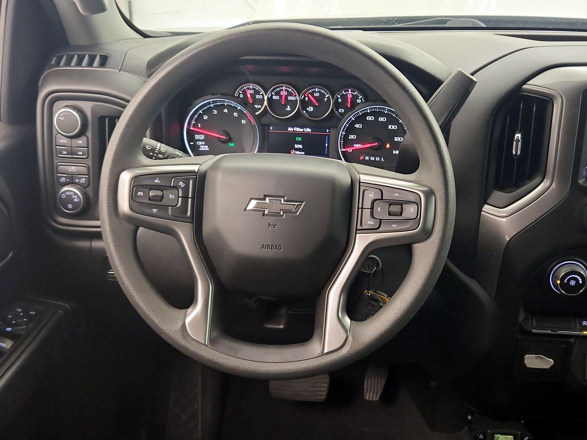 Thumbnail: 2021 Chevrolet Silverado 1500 - 10