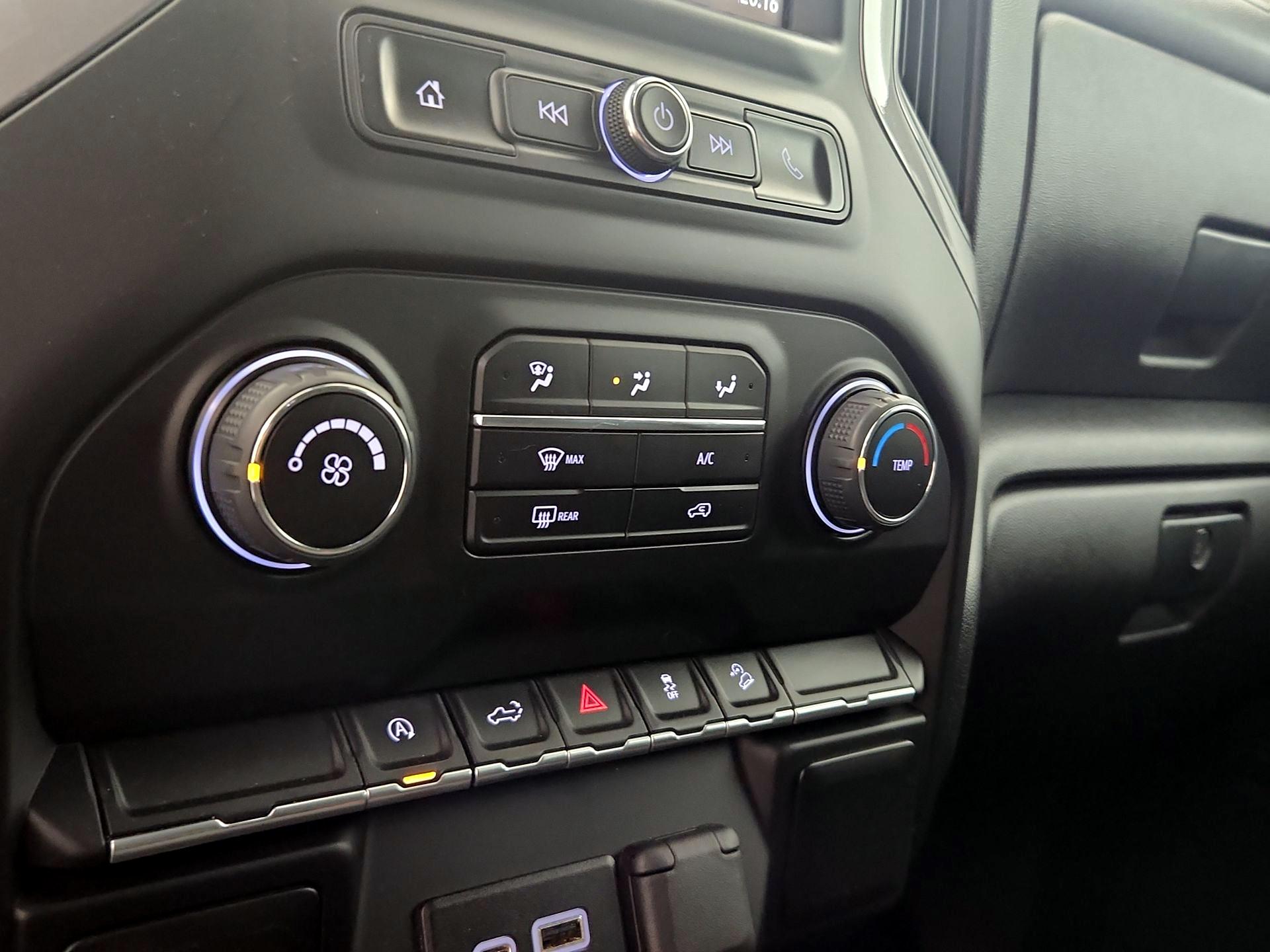 Thumbnail: 2021 Chevrolet Silverado 1500 - 16