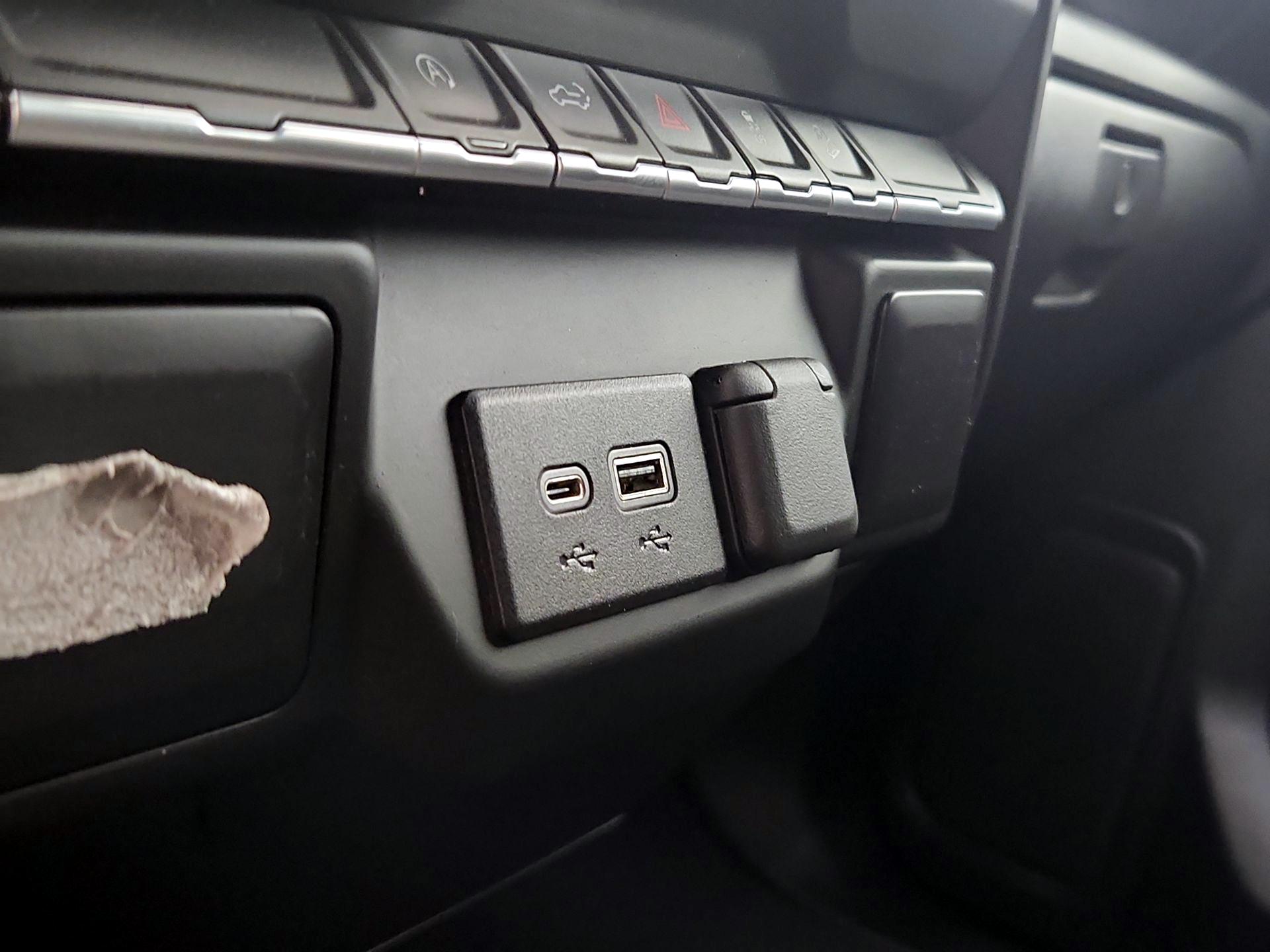 Thumbnail: 2021 Chevrolet Silverado 1500 - 18
