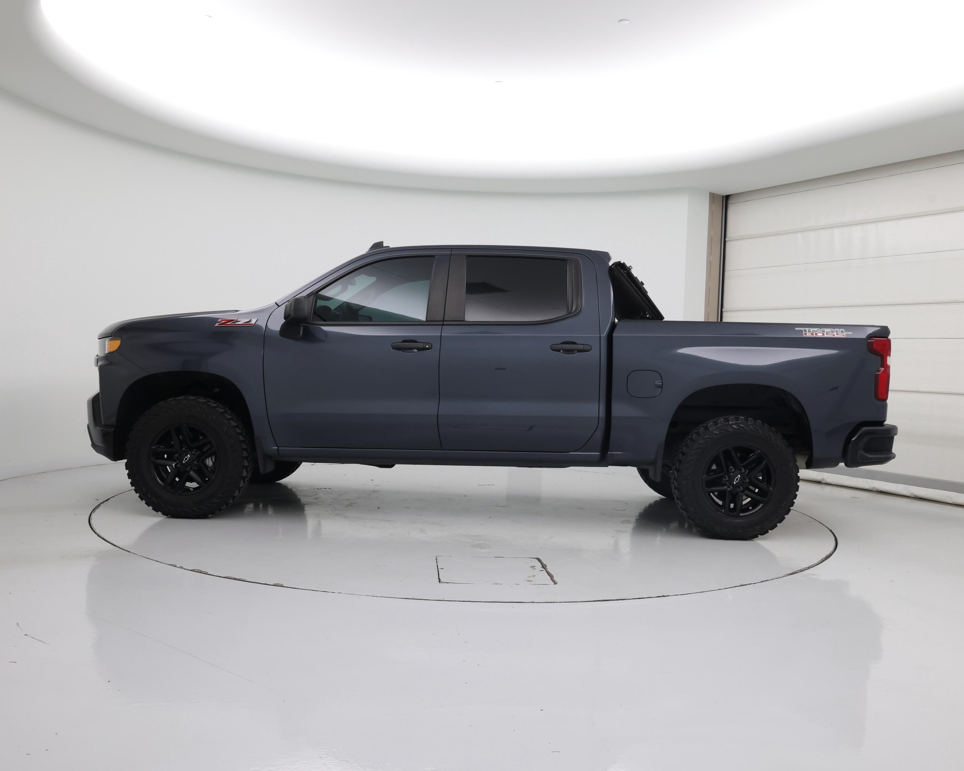 Thumbnail: 2021 Chevrolet Silverado 1500 - 3