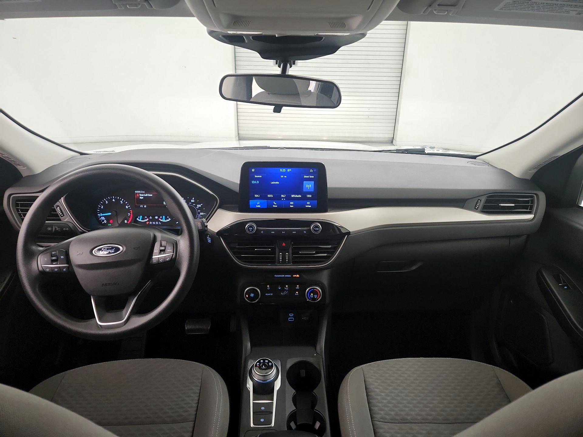 Thumbnail: 2022 Ford Escape - 9