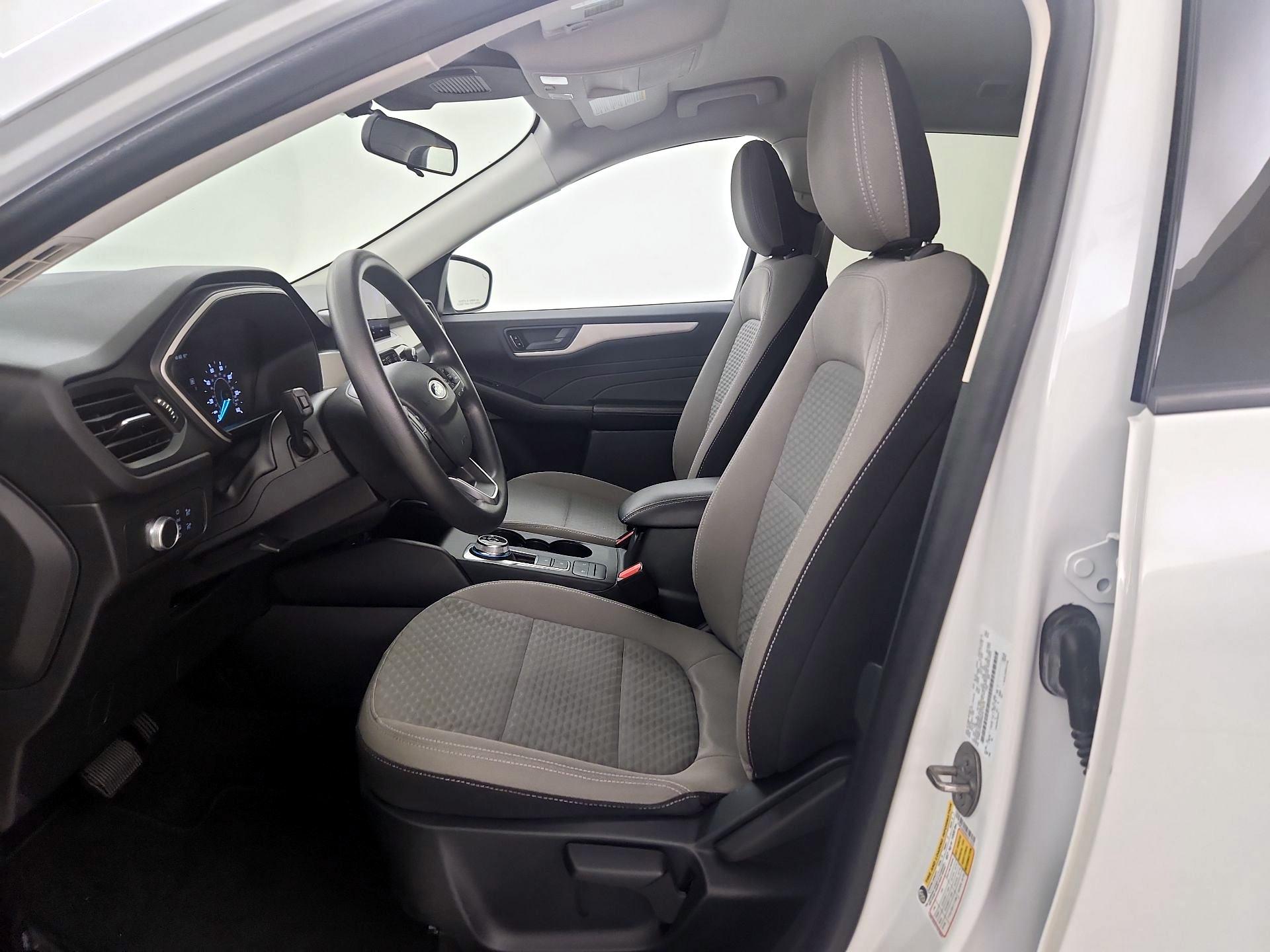 Thumbnail: 2022 Ford Escape - 11
