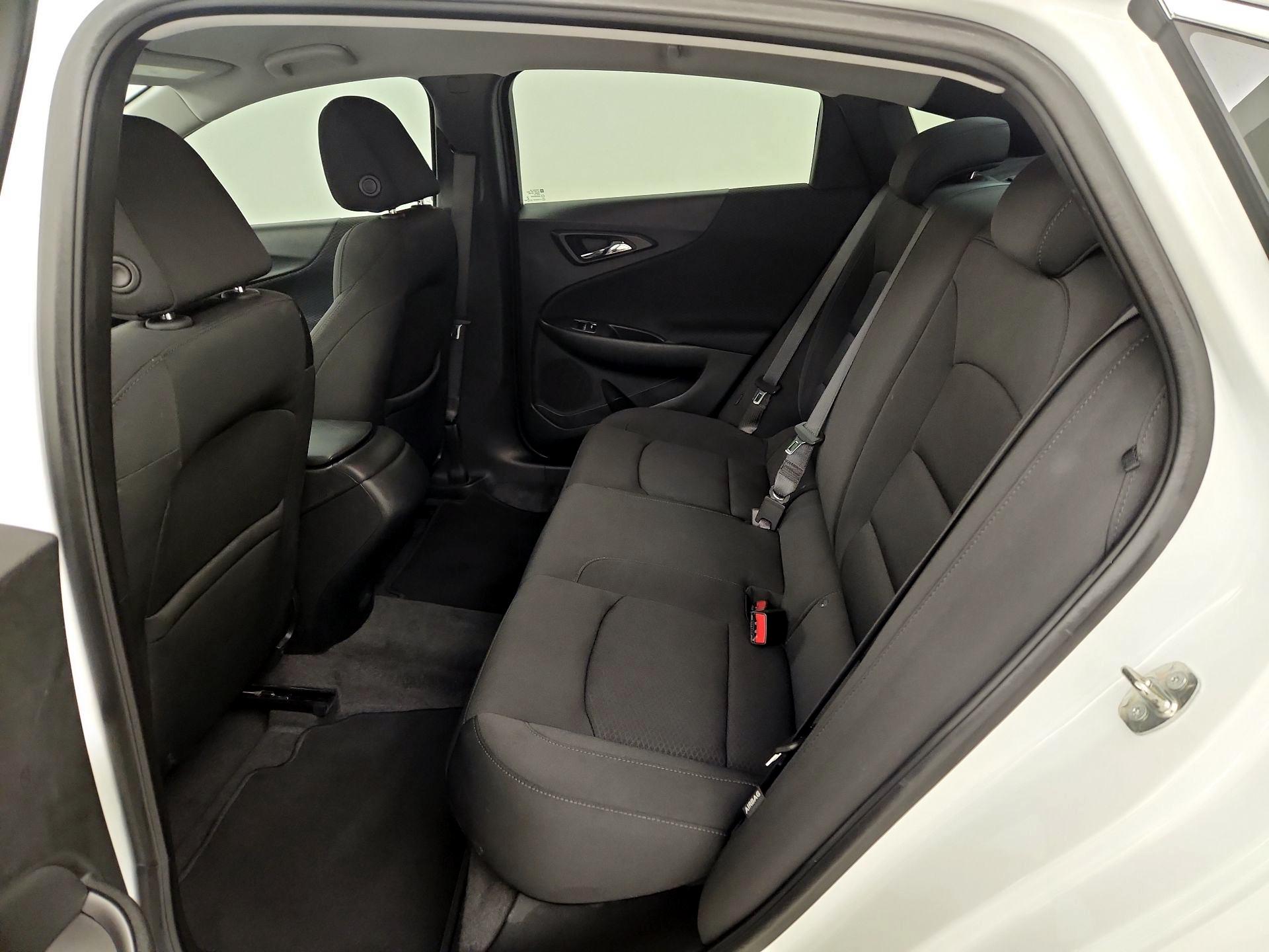 Thumbnail: 2019 Chevrolet Malibu - 19