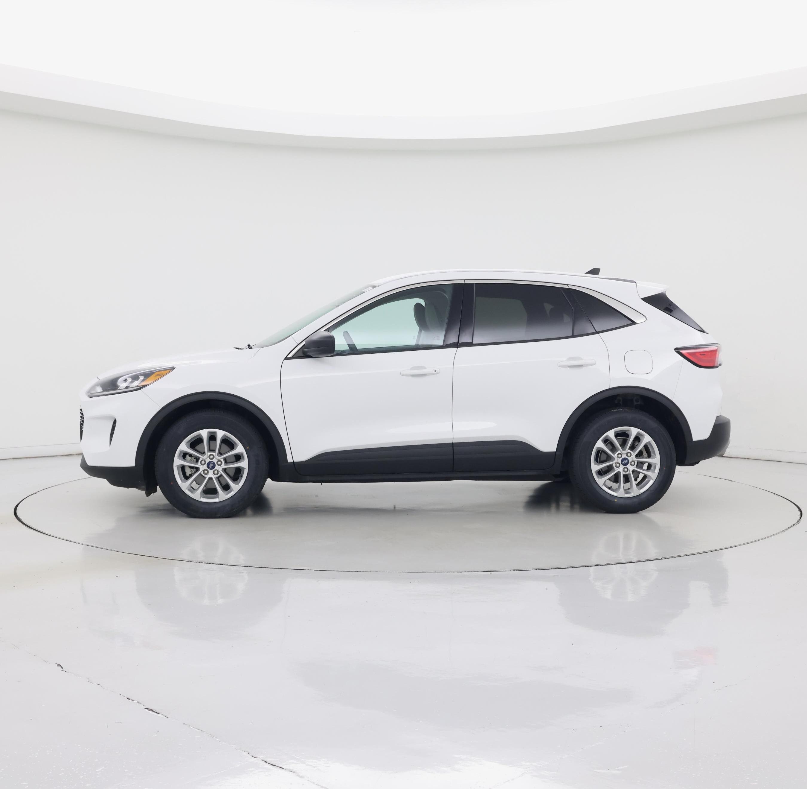 Thumbnail: 2022 Ford Escape - 3