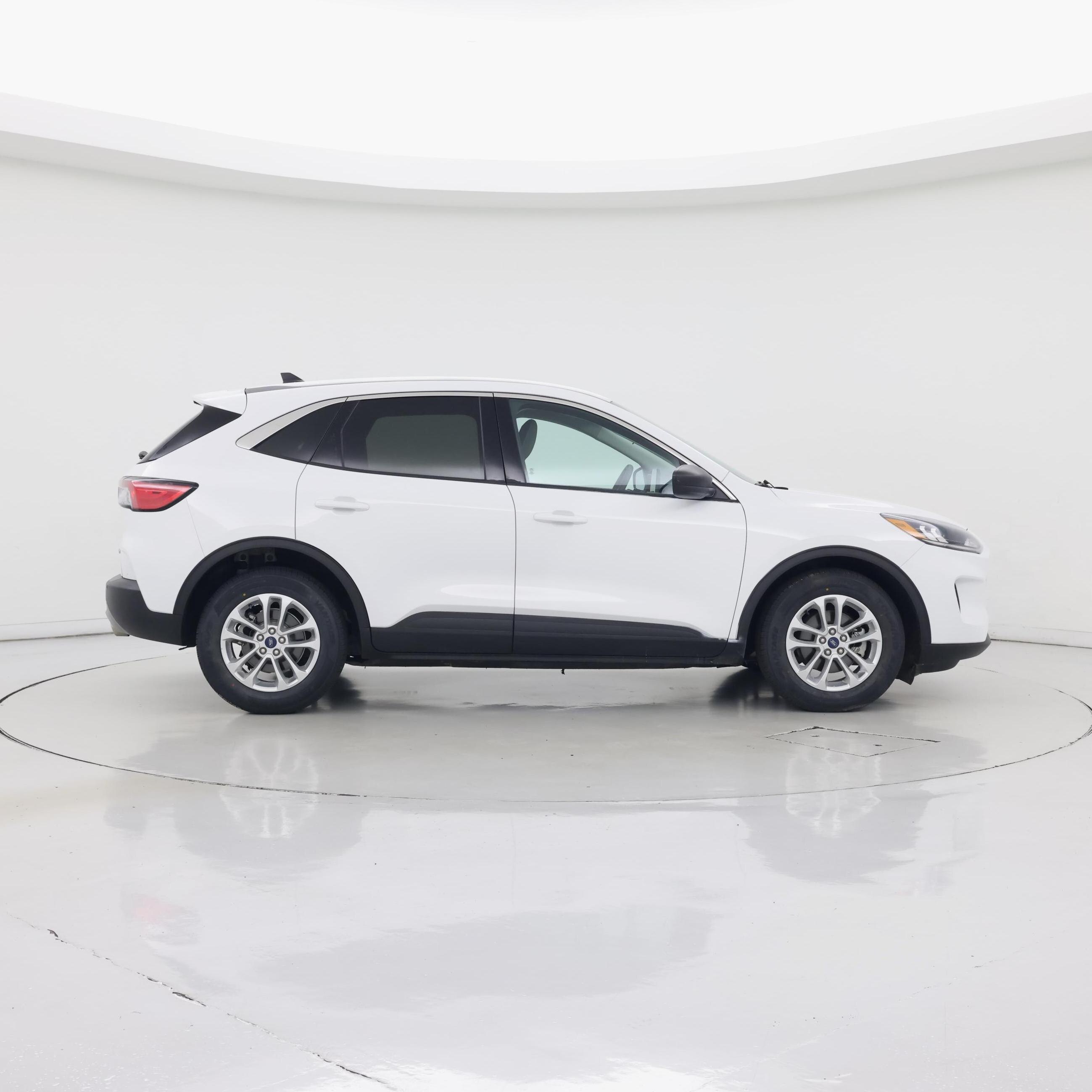 Thumbnail: 2022 Ford Escape - 7