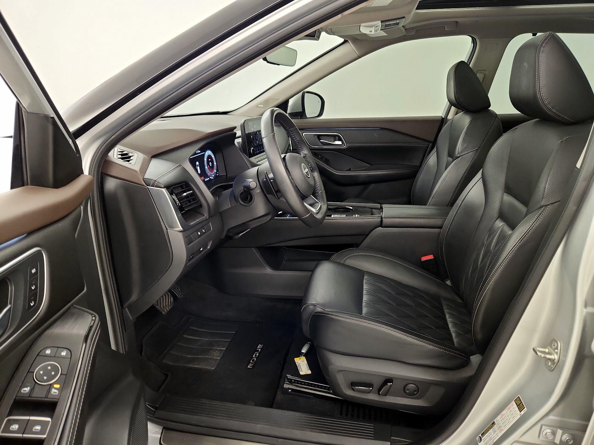 Thumbnail: 2022 Nissan Rogue - 11