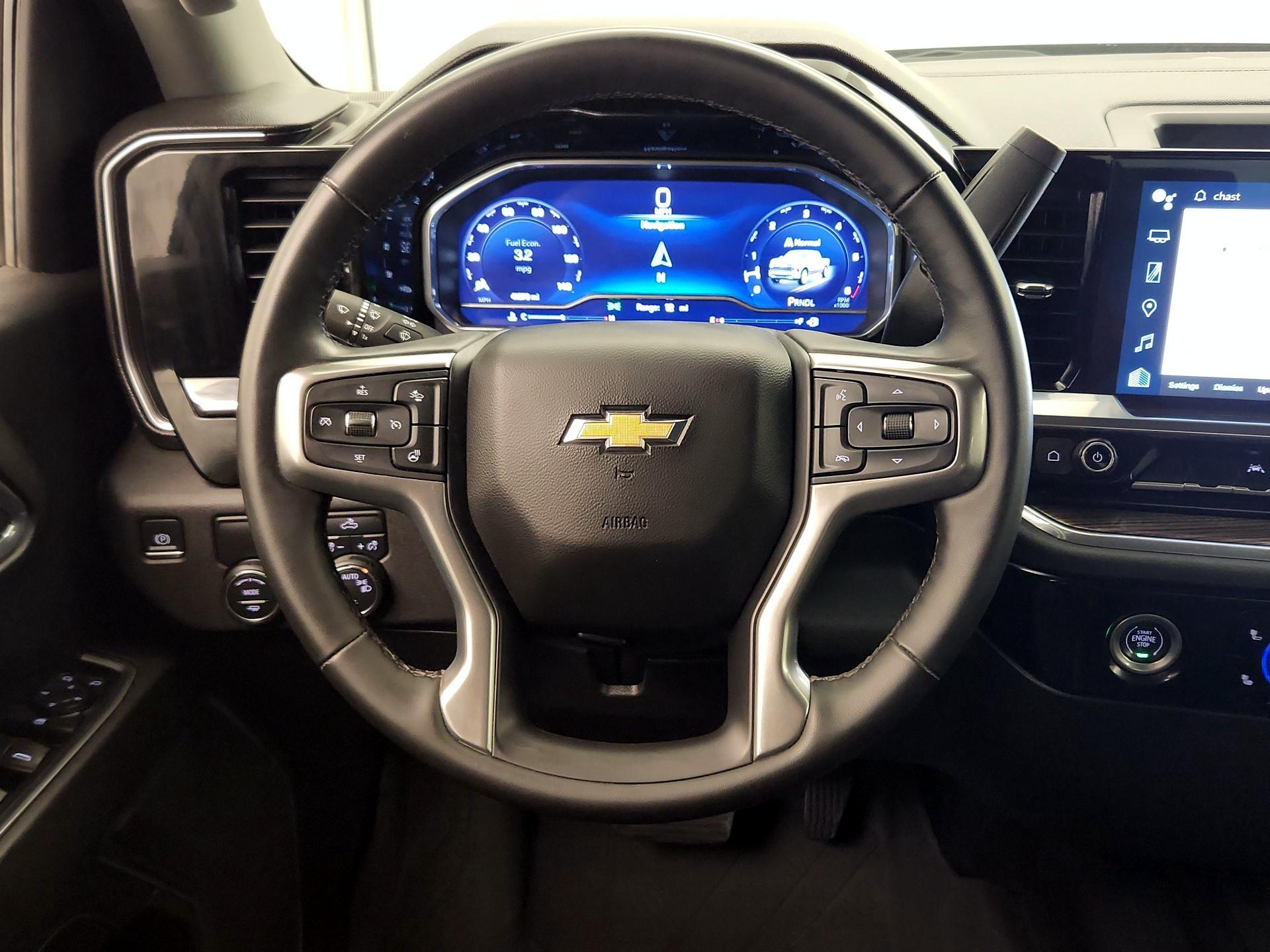 Thumbnail: 2023 Chevrolet Silverado 1500 - 10
