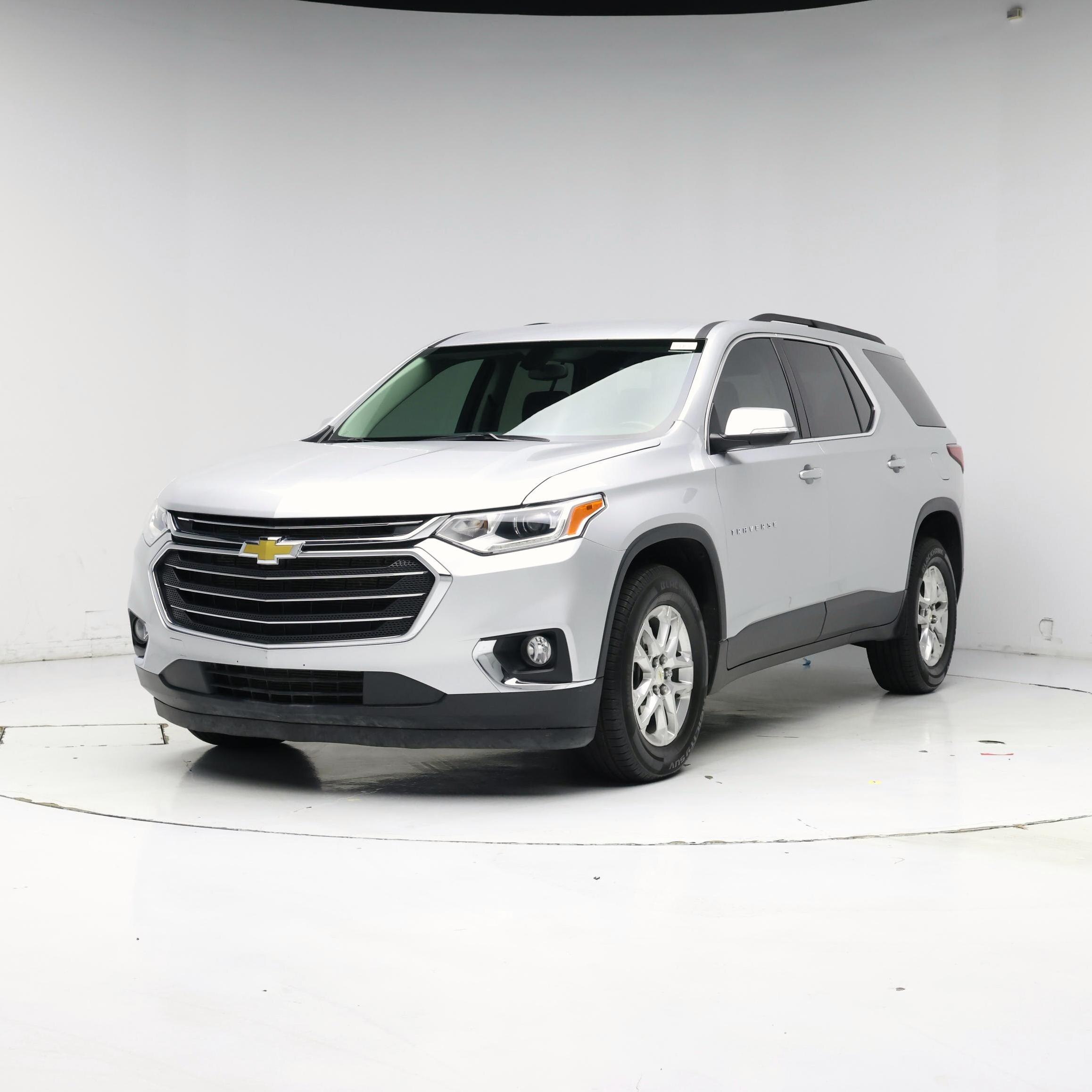 Thumbnail: 2021 Chevrolet Traverse - 4