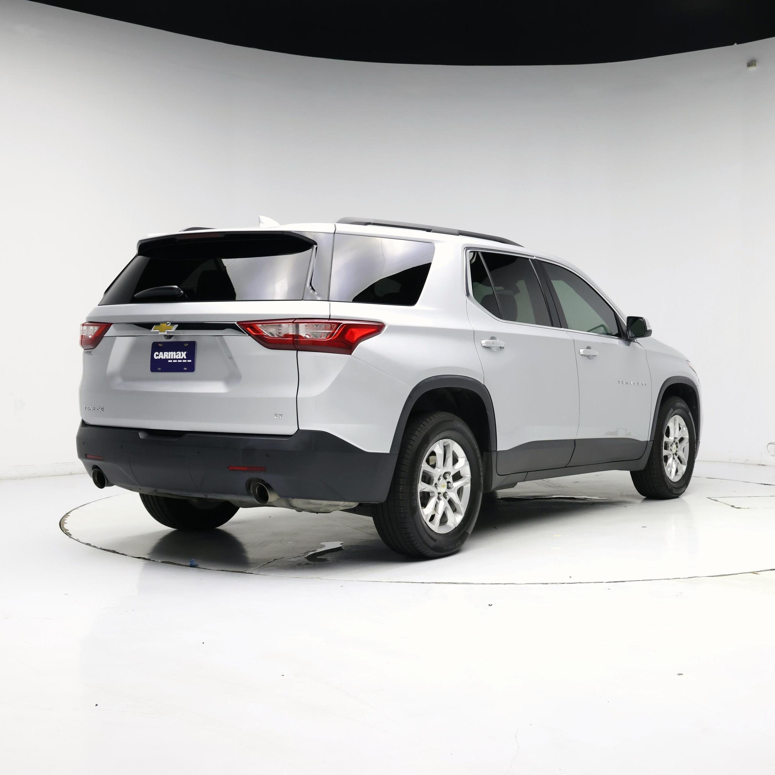 Thumbnail: 2021 Chevrolet Traverse - 8