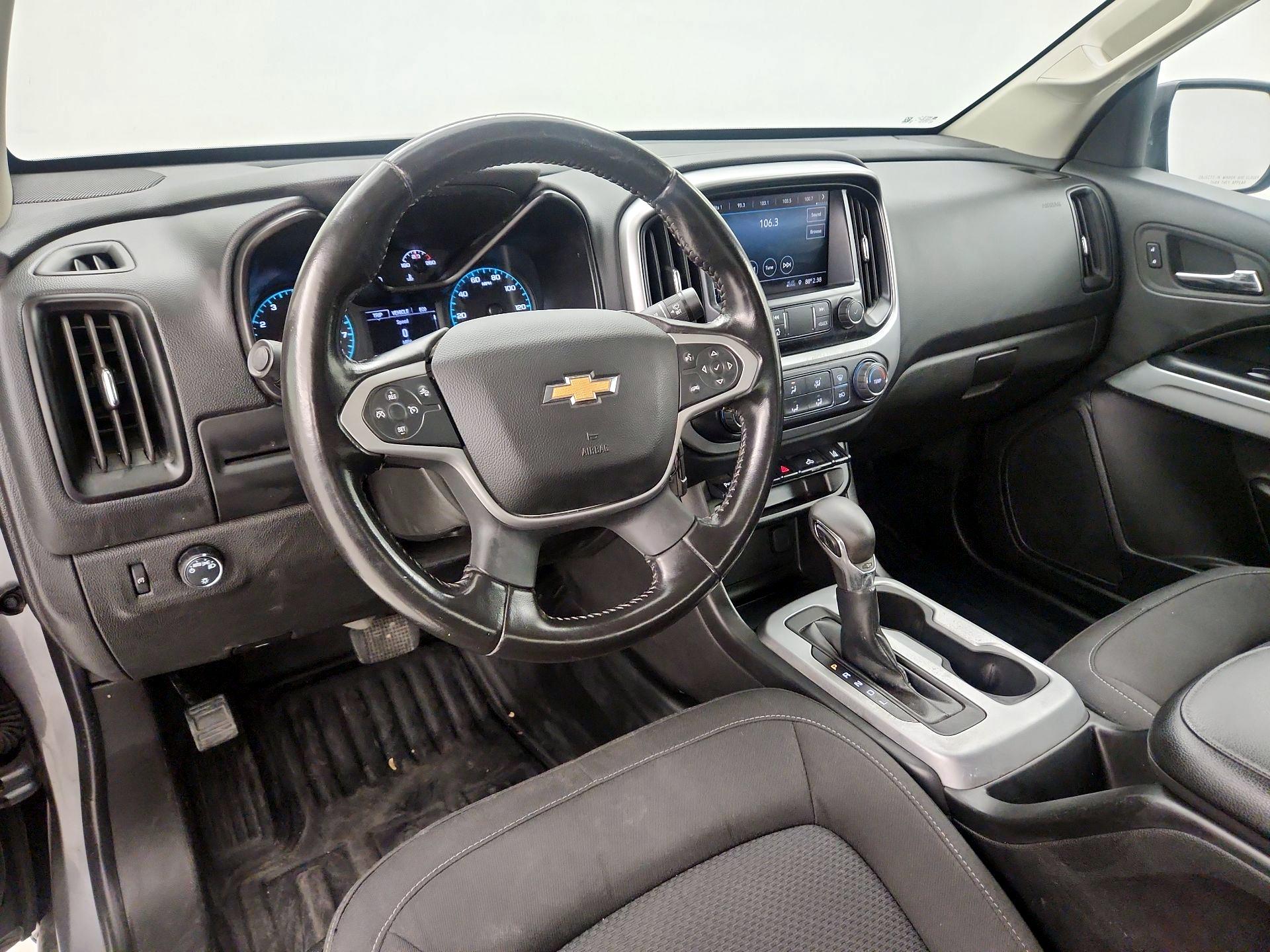 Thumbnail: 2022 Chevrolet Colorado - 9