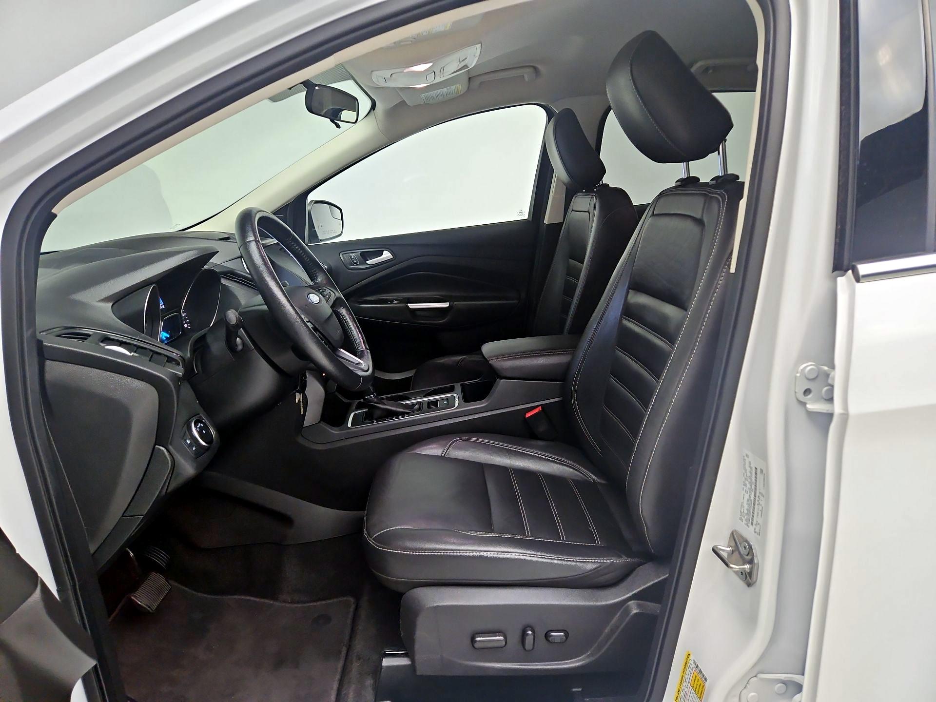Thumbnail: 2018 Ford Escape - 11
