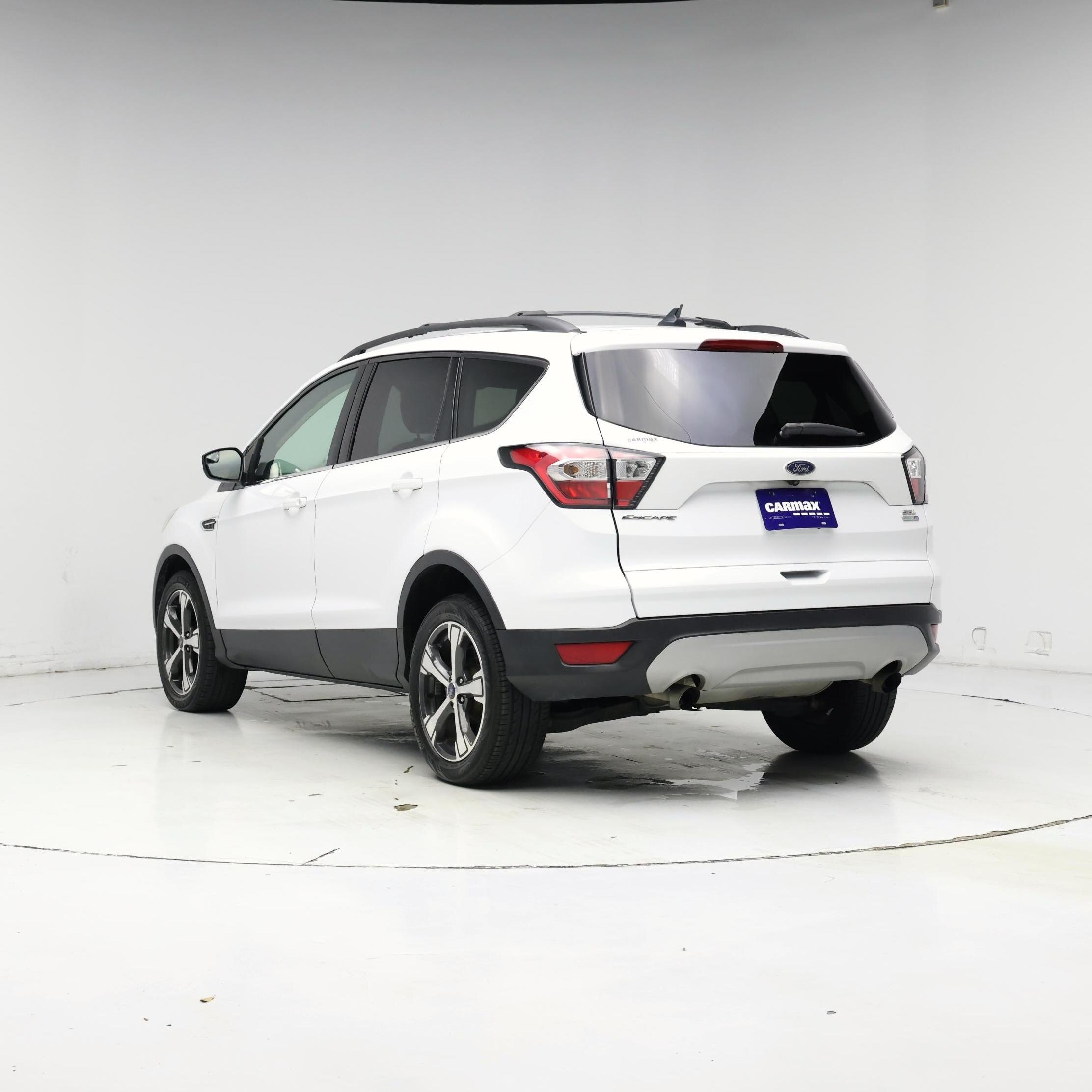 Thumbnail: 2018 Ford Escape - 2