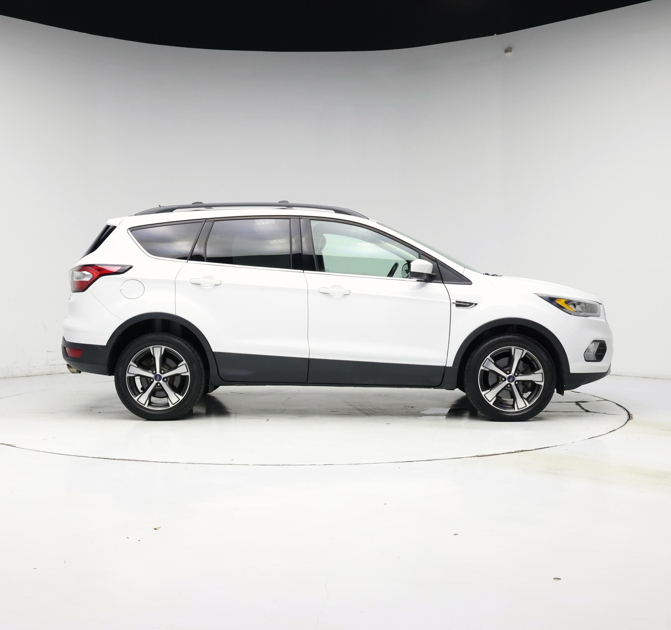Thumbnail: 2018 Ford Escape - 7