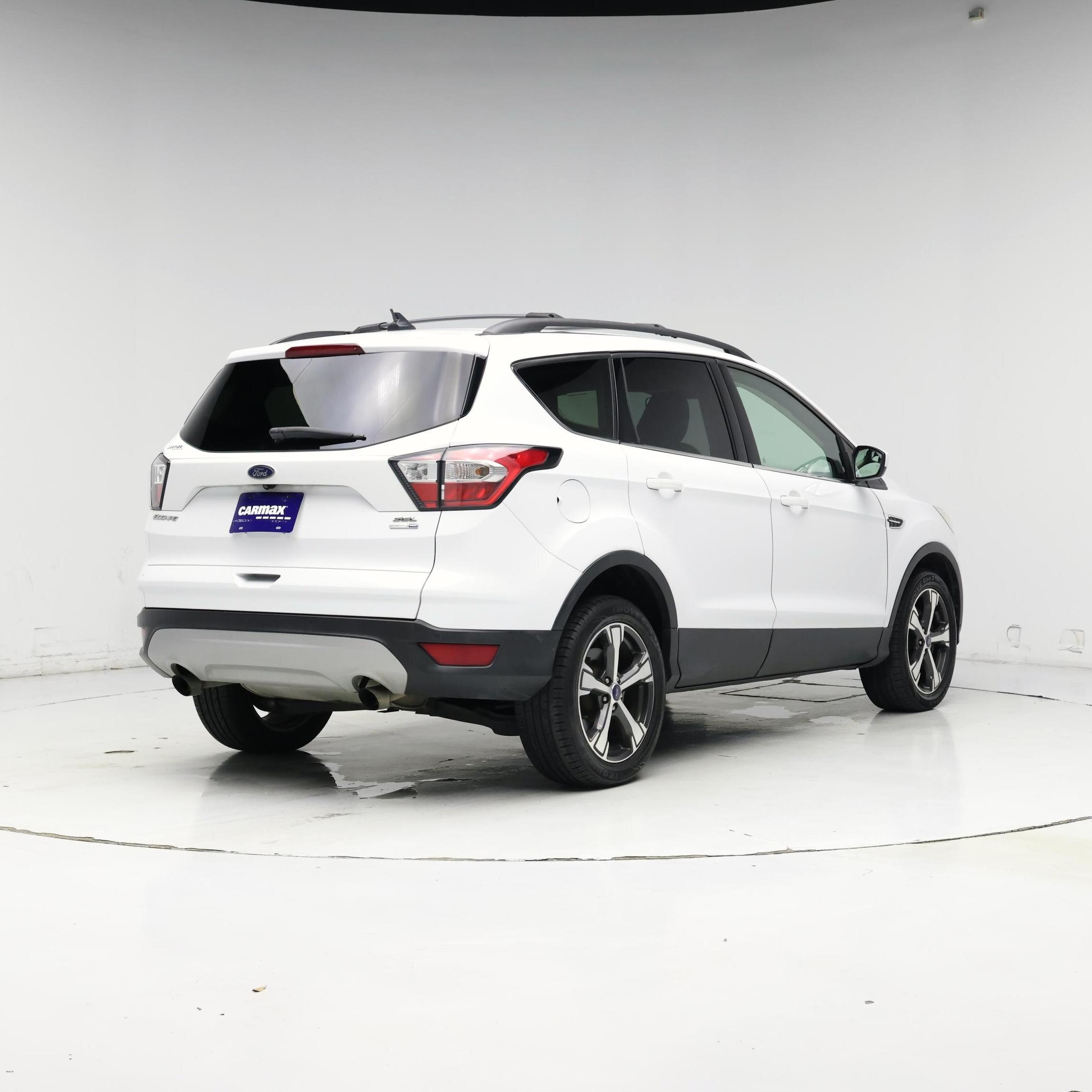 Thumbnail: 2018 Ford Escape - 8