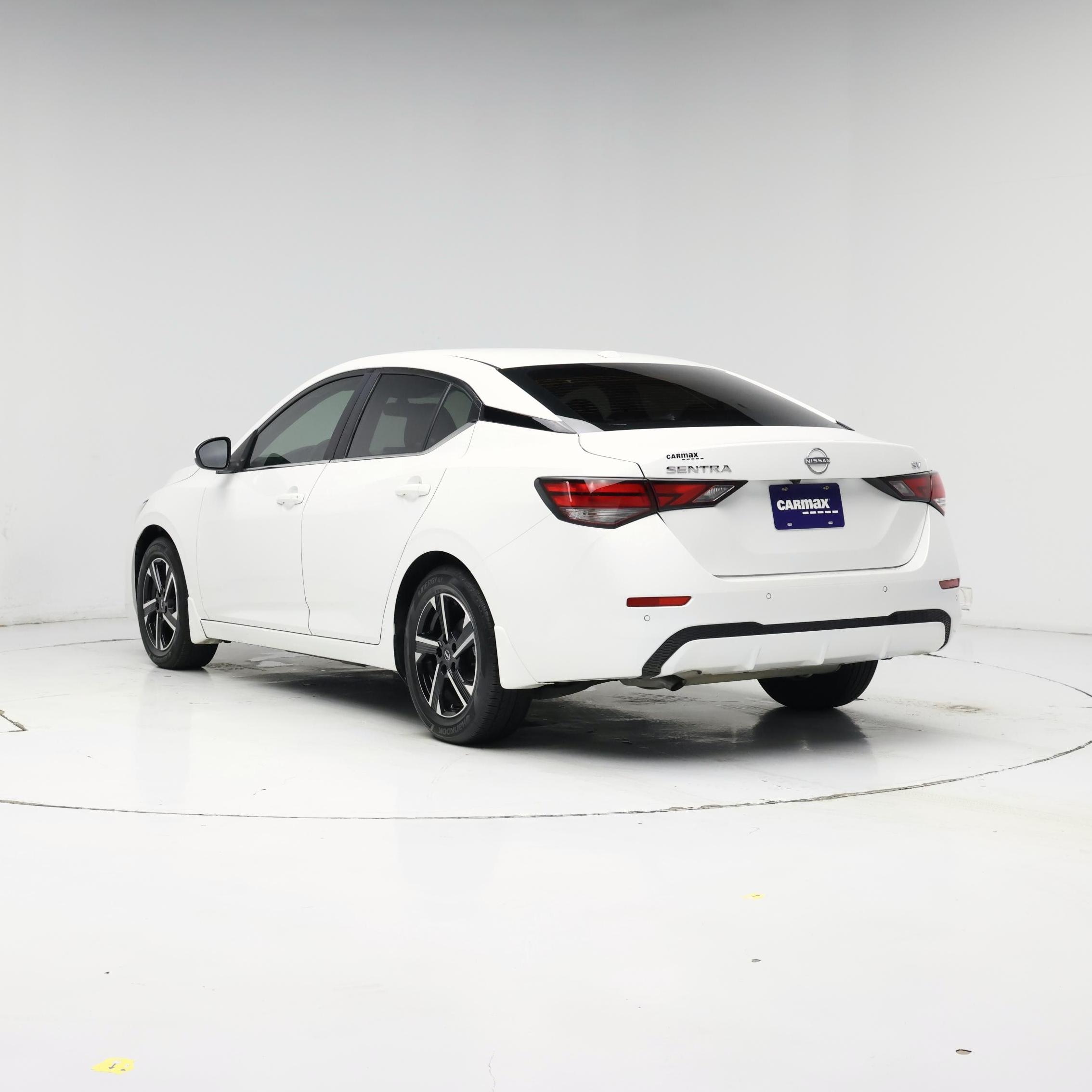 Thumbnail: 2024 Nissan Sentra - 2