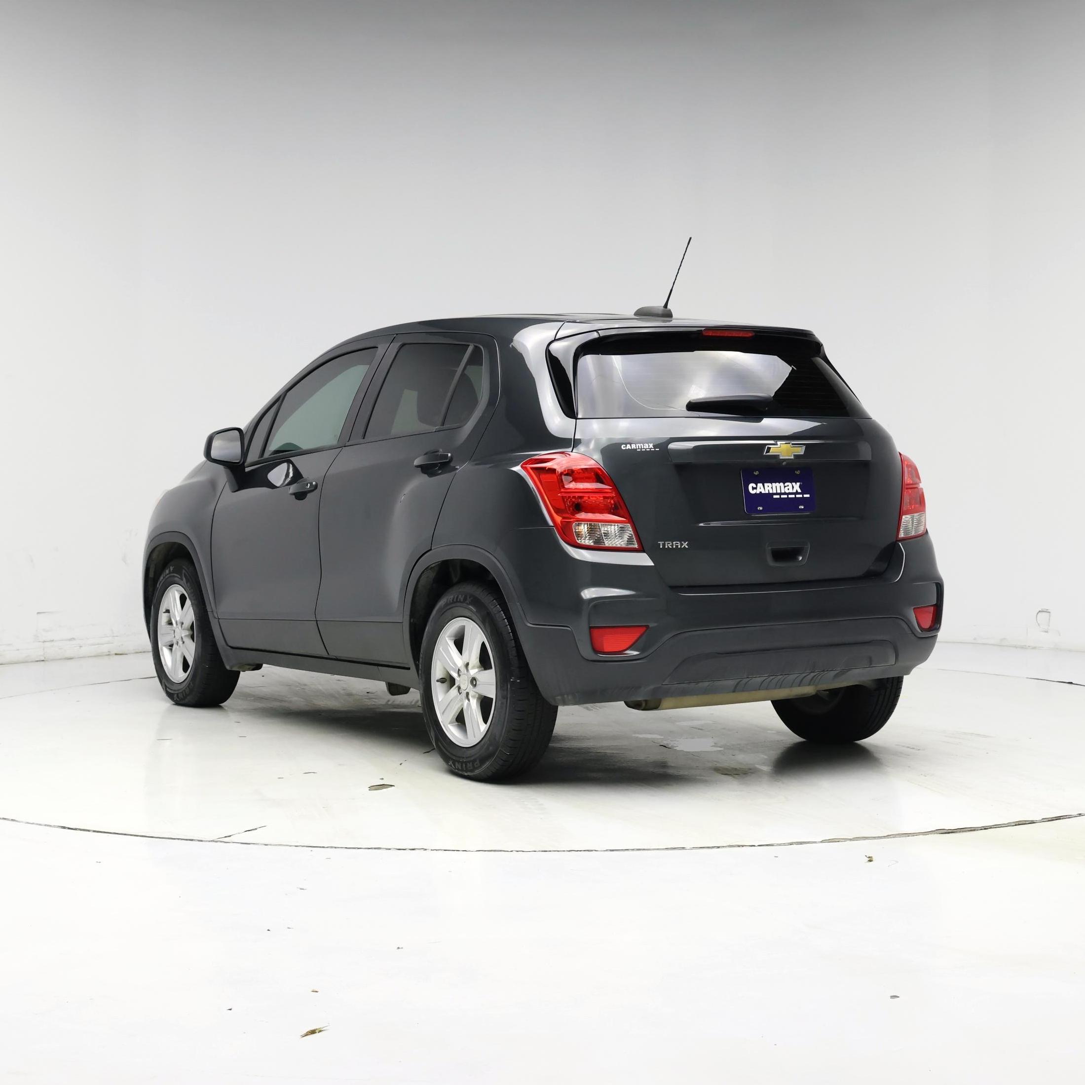 Thumbnail: 2020 Chevrolet Trax - 2
