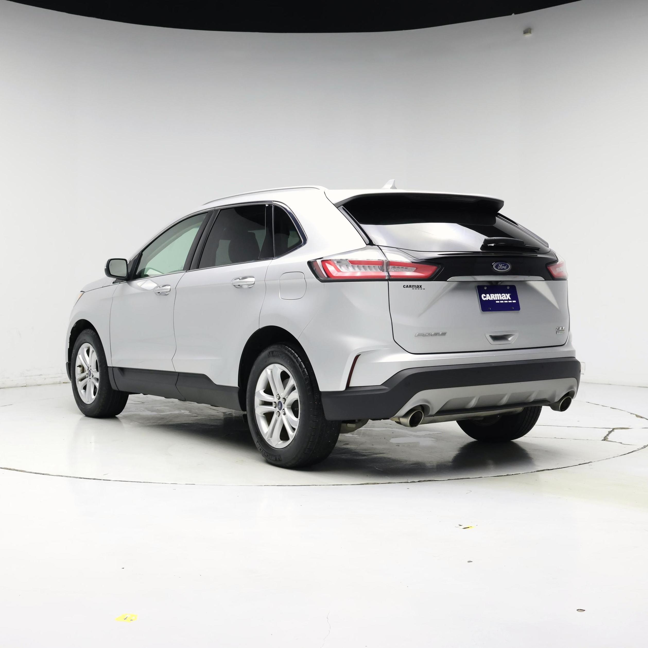 Thumbnail: 2019 Ford Edge - 2