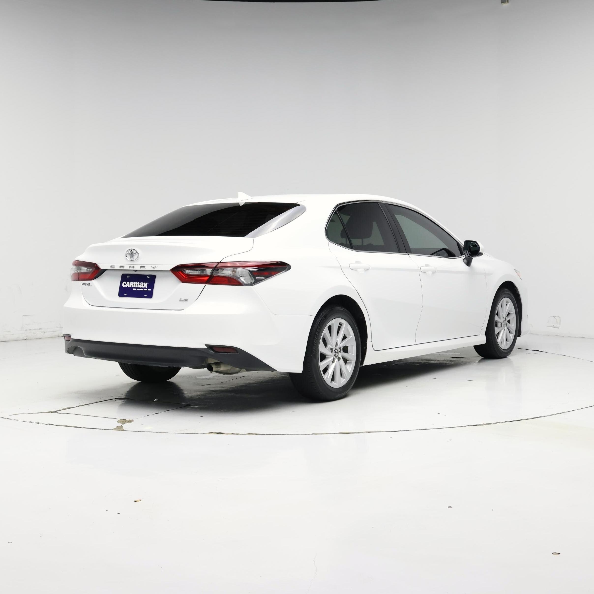 Thumbnail: 2024 Toyota Camry - 8