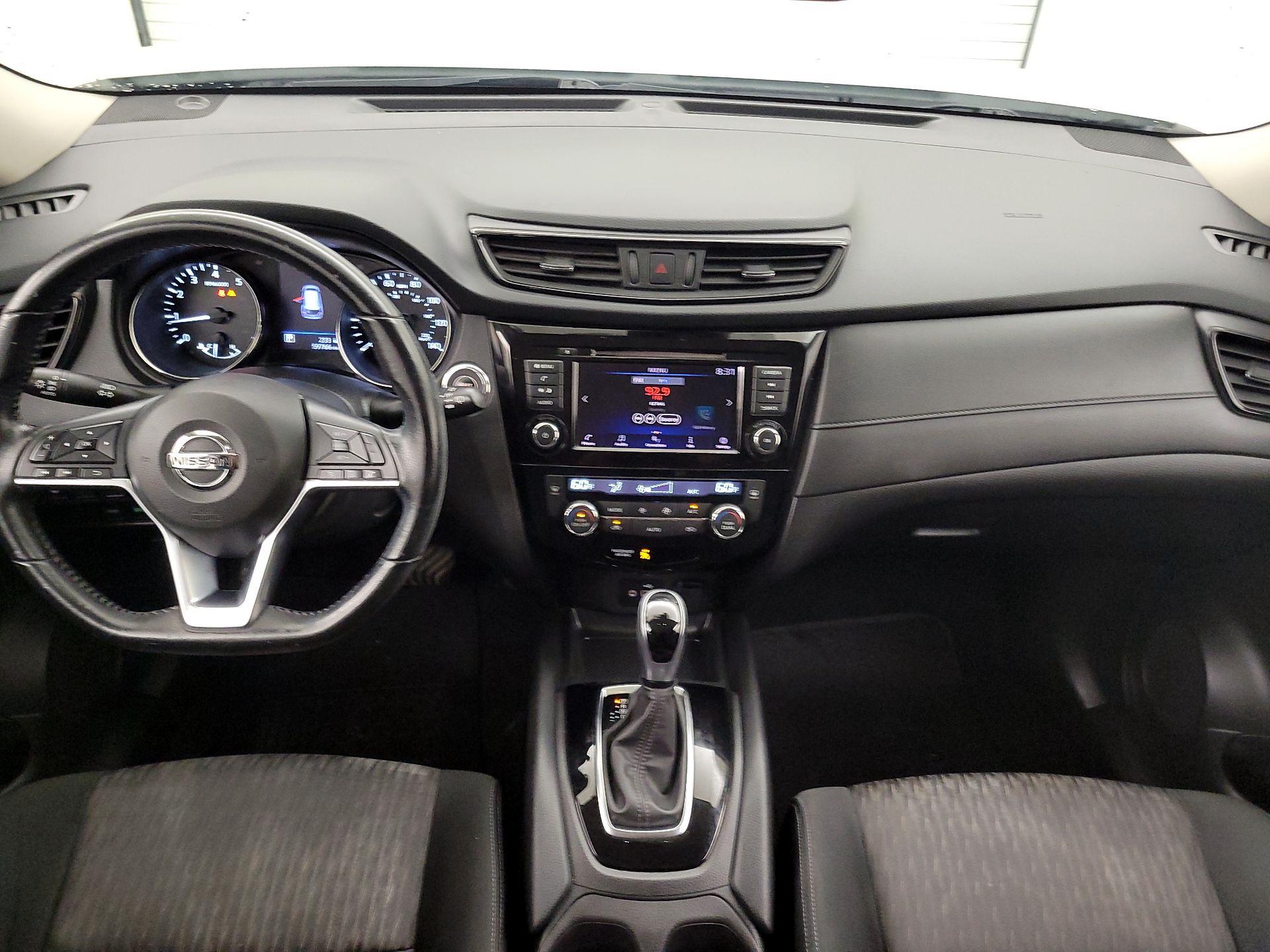 Thumbnail: 2020 Nissan Rogue - 9