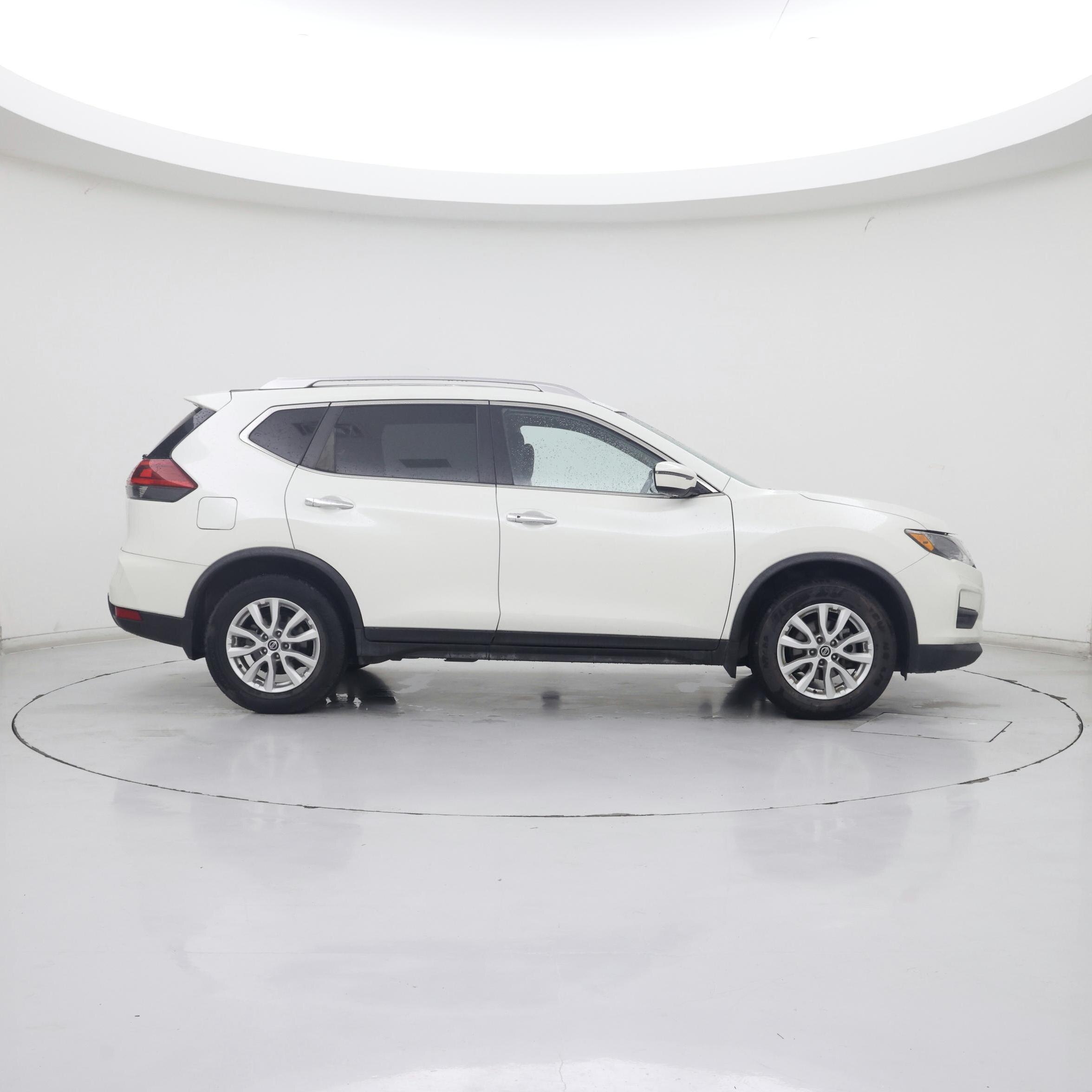 Thumbnail: 2020 Nissan Rogue - 7