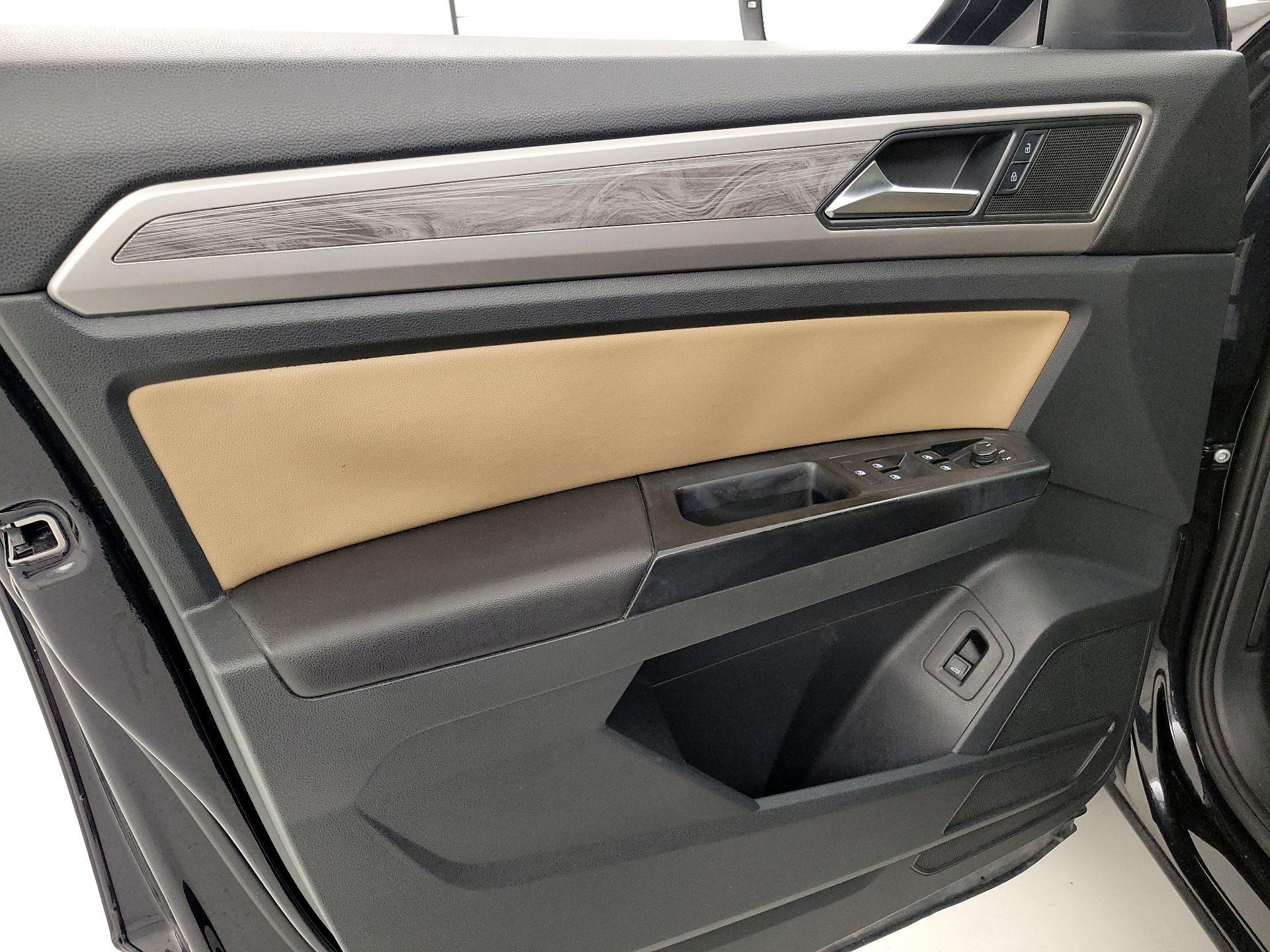 Thumbnail: 2020 Volkswagen Atlas - 12