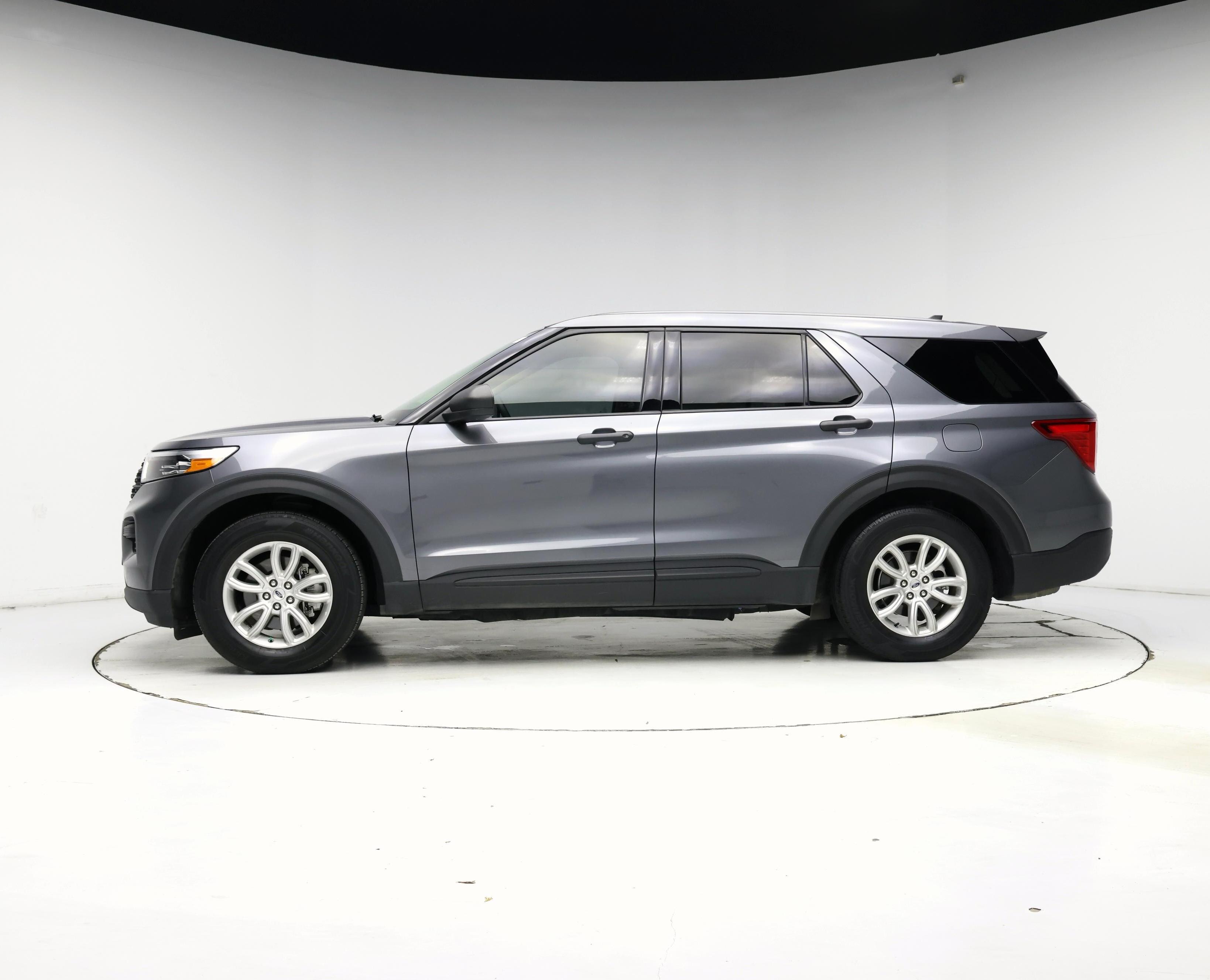 Thumbnail: 2021 Ford Explorer - 3