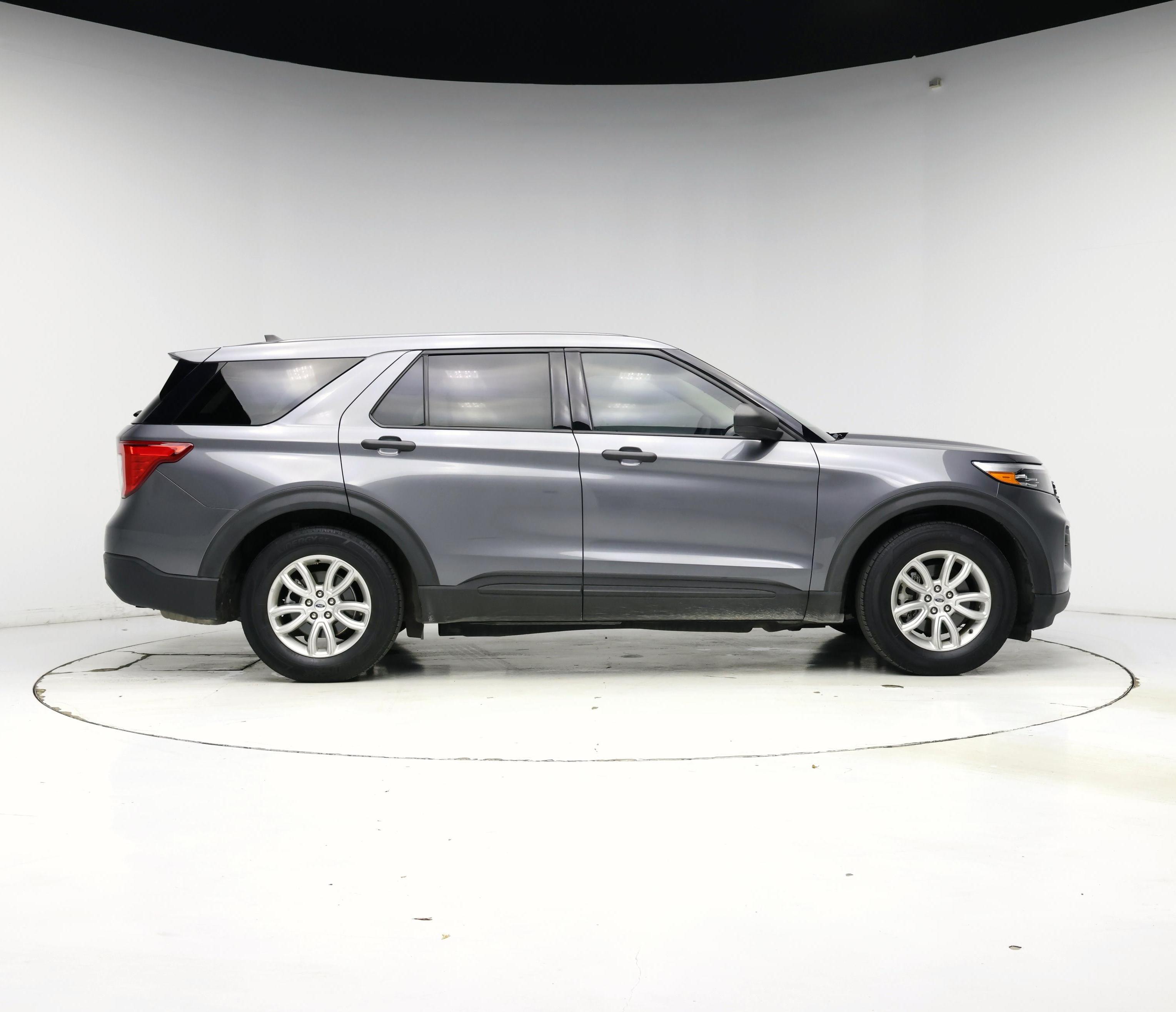 Thumbnail: 2021 Ford Explorer - 7