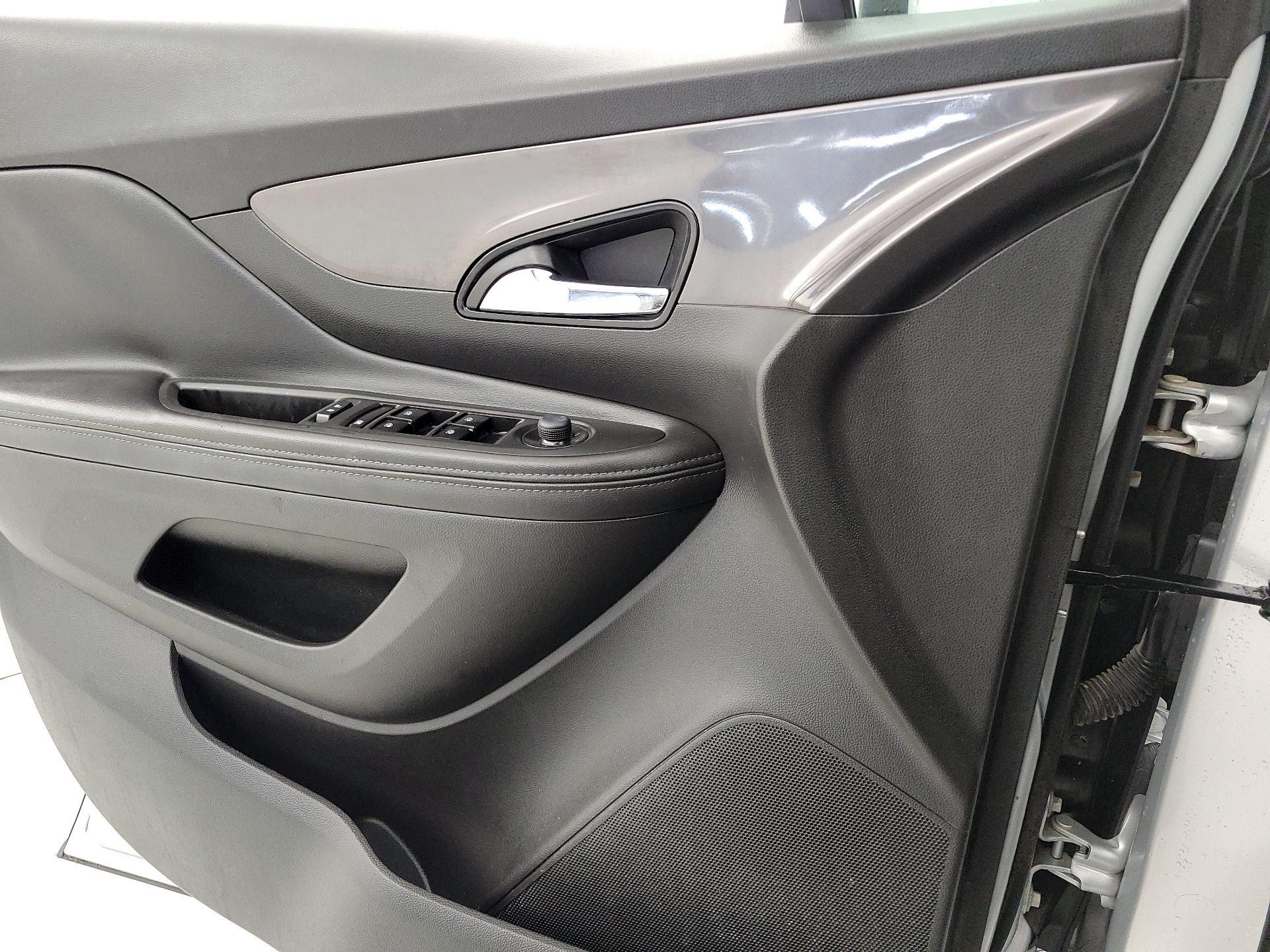Thumbnail: 2020 Buick Encore - 12