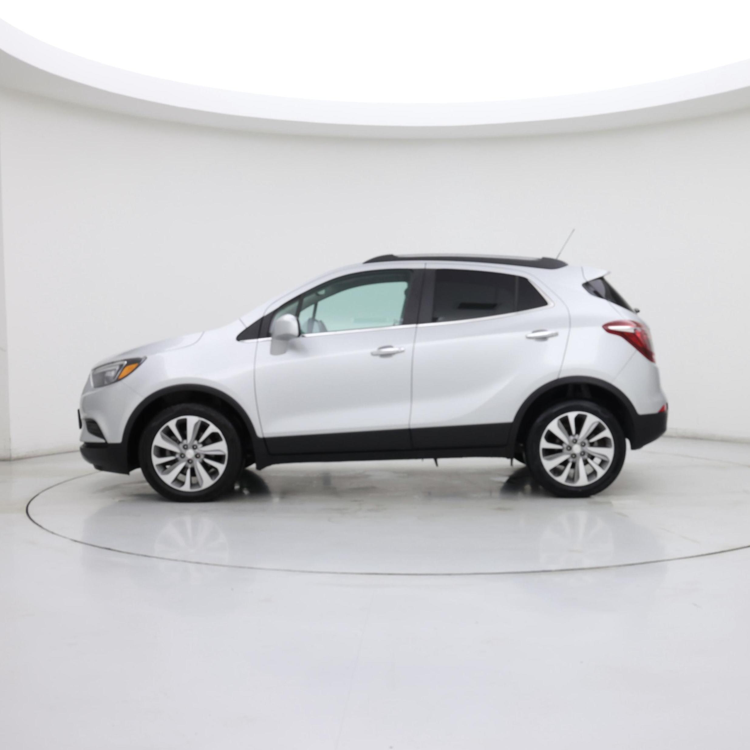 Thumbnail: 2020 Buick Encore - 3