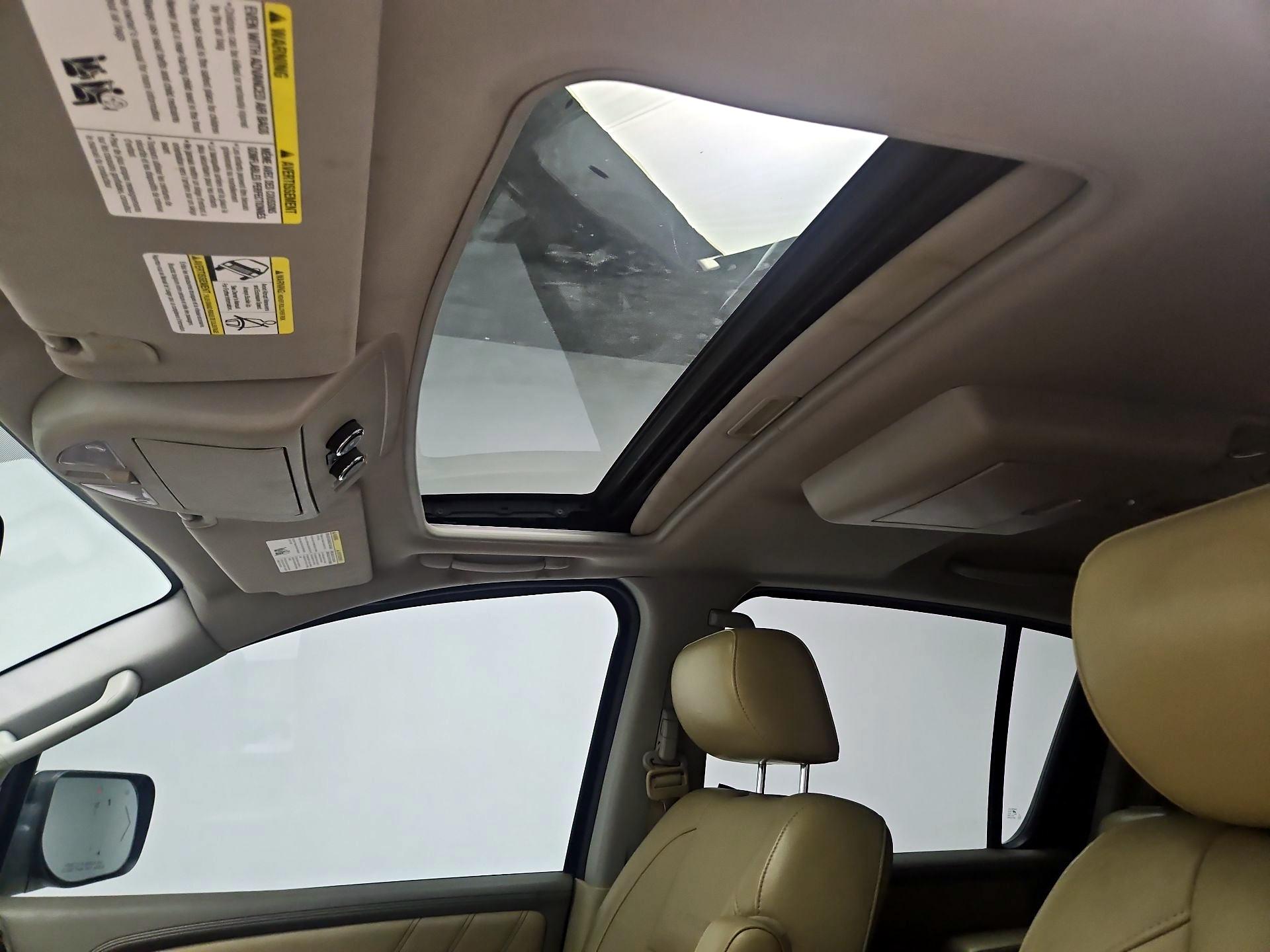 Thumbnail: 2015 Nissan Armada - 18