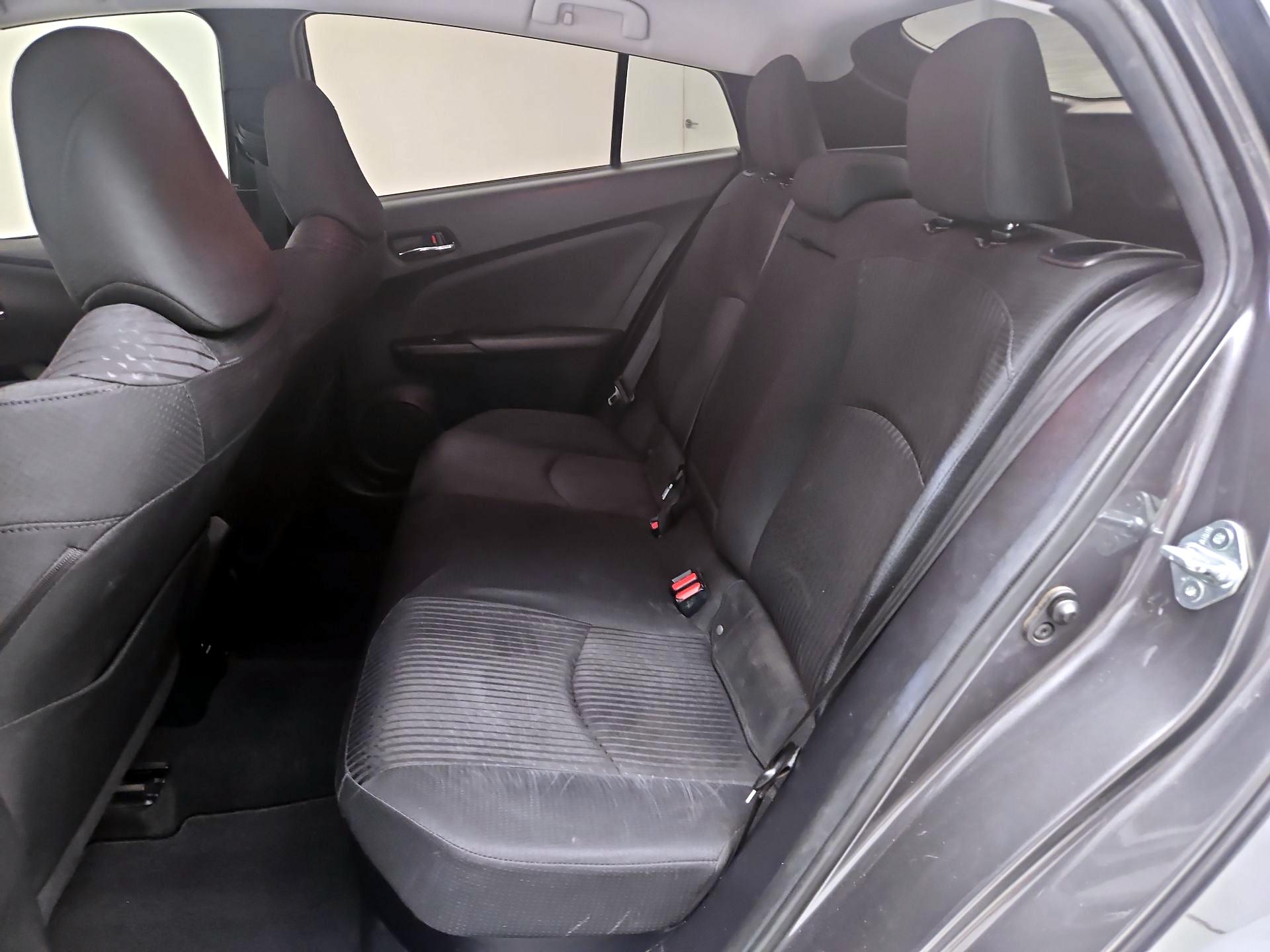 Thumbnail: 2016 Toyota Prius - 19