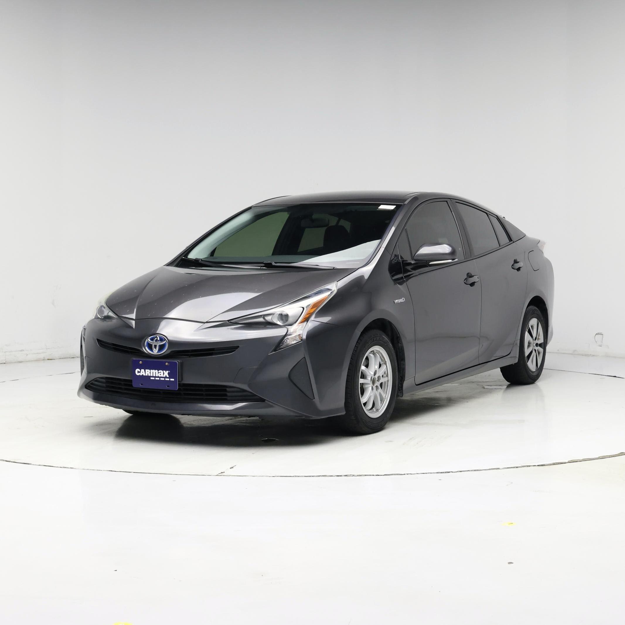 Thumbnail: 2016 Toyota Prius - 4