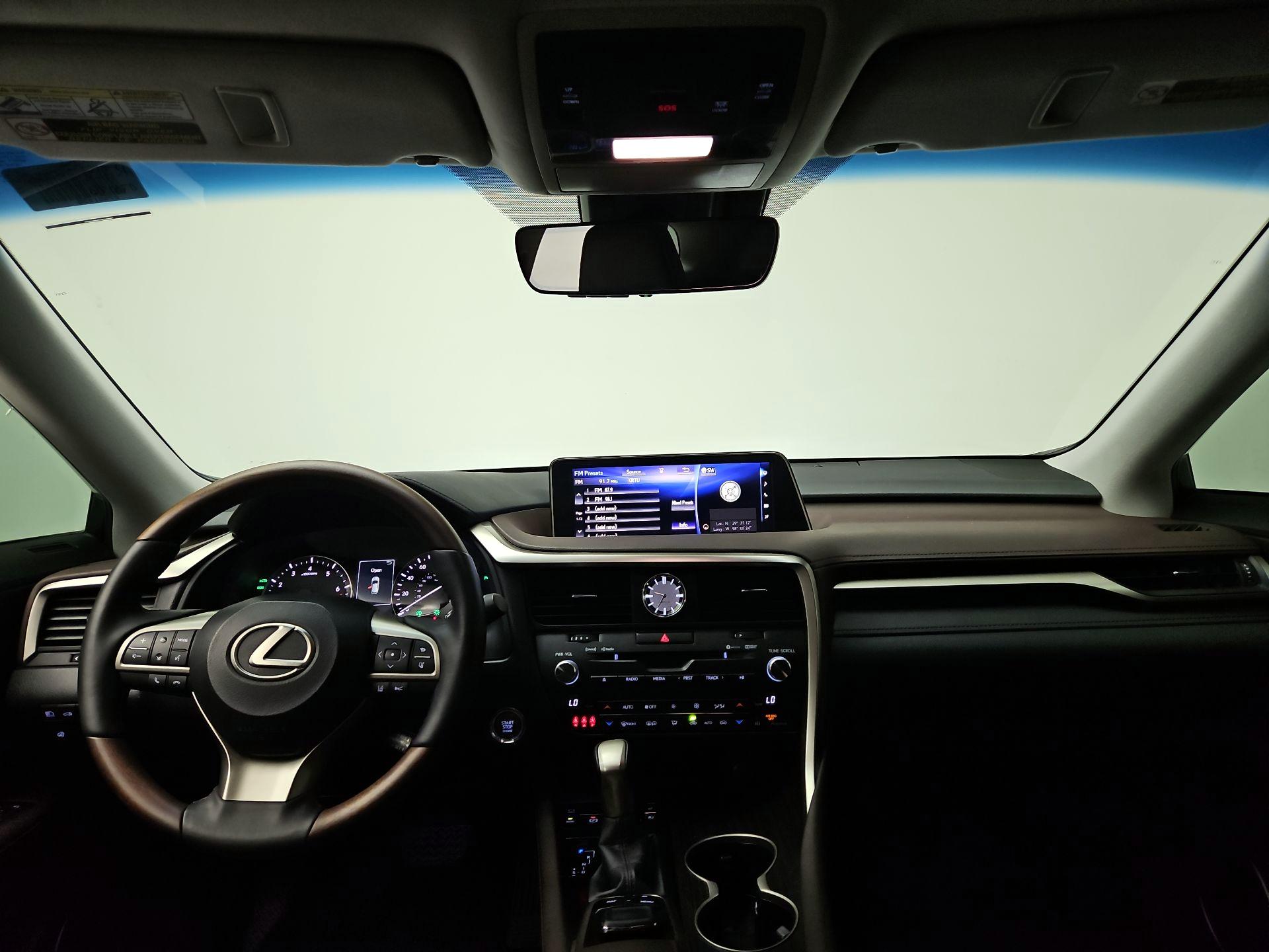Thumbnail: 2017 Lexus RX - 9