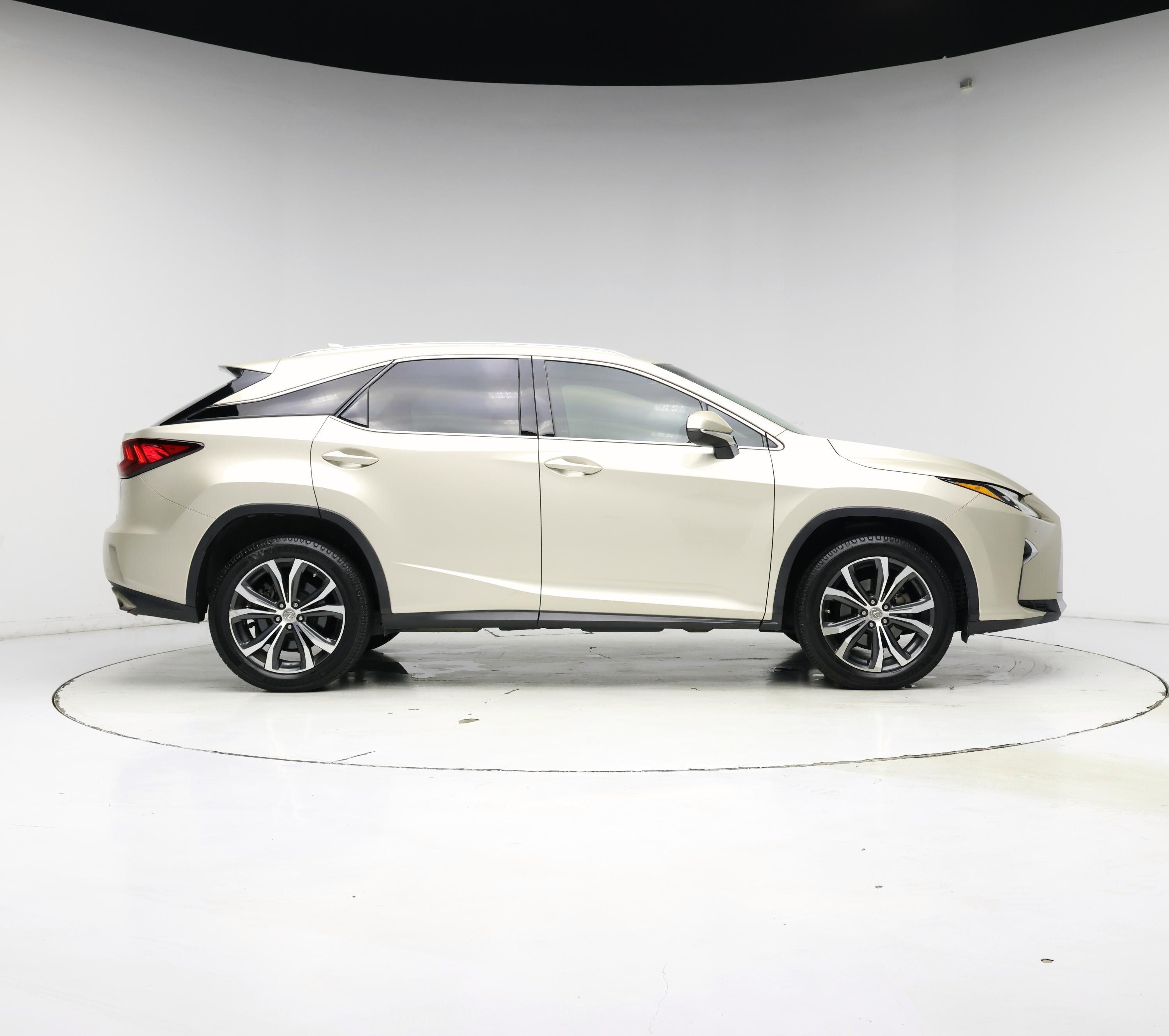 Thumbnail: 2017 Lexus RX - 7