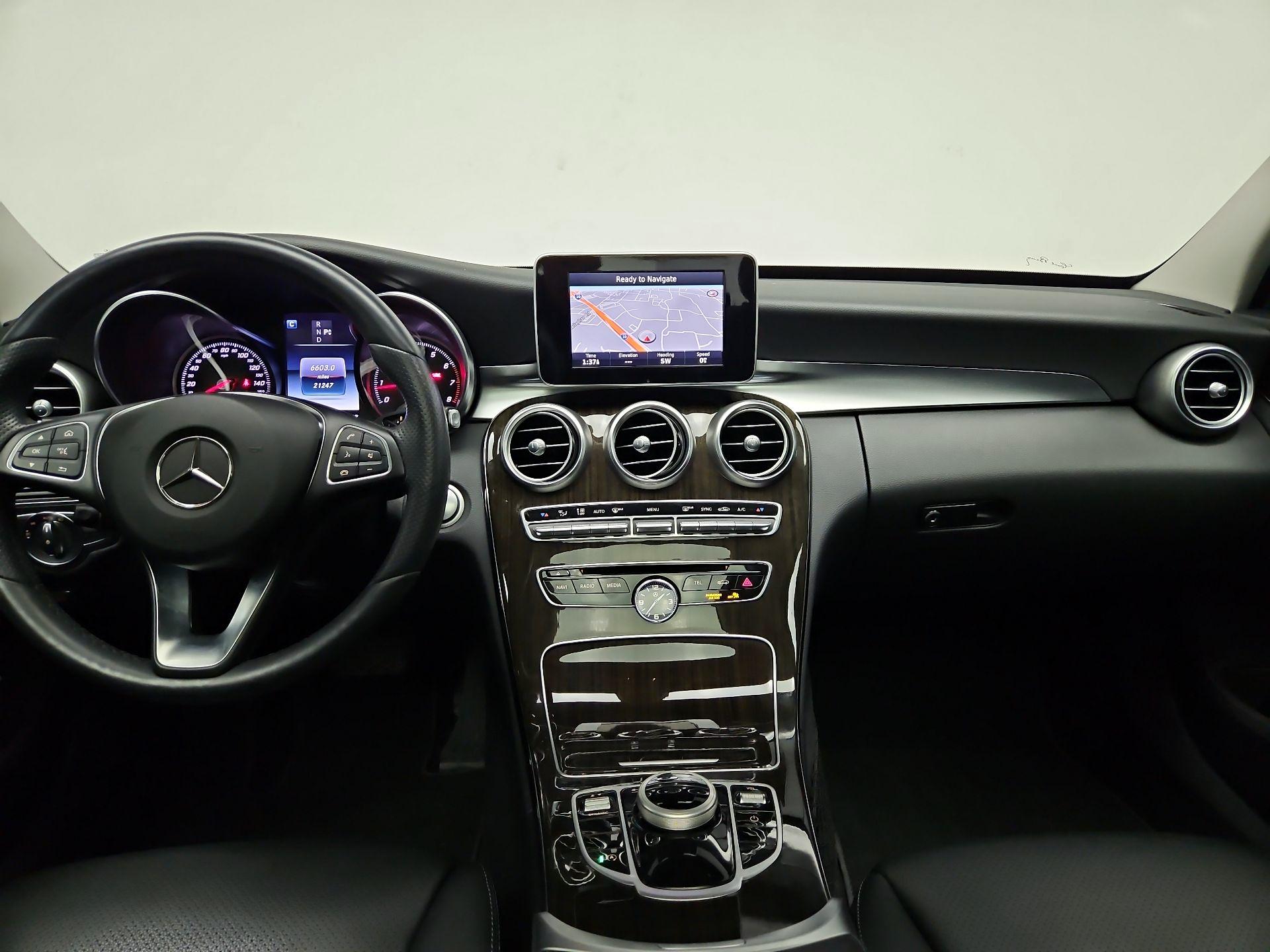 Thumbnail: 2017 Mercedes-Benz C-Class - 9