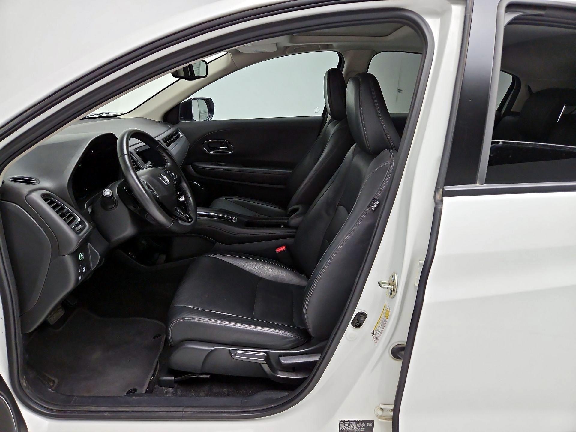Thumbnail: 2020 Honda HR-V - 11