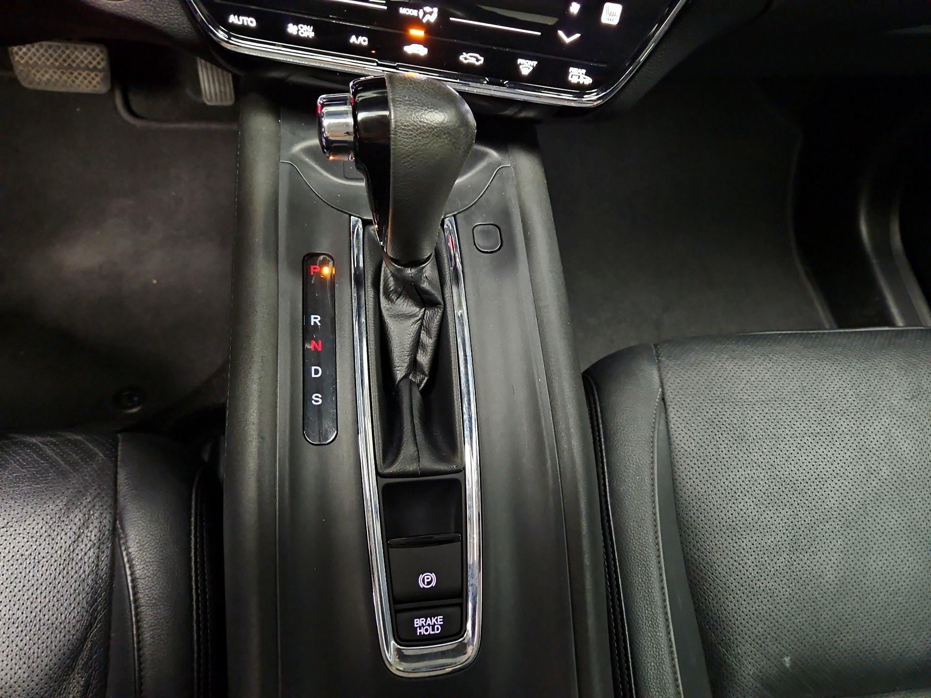 Thumbnail: 2020 Honda HR-V - 17