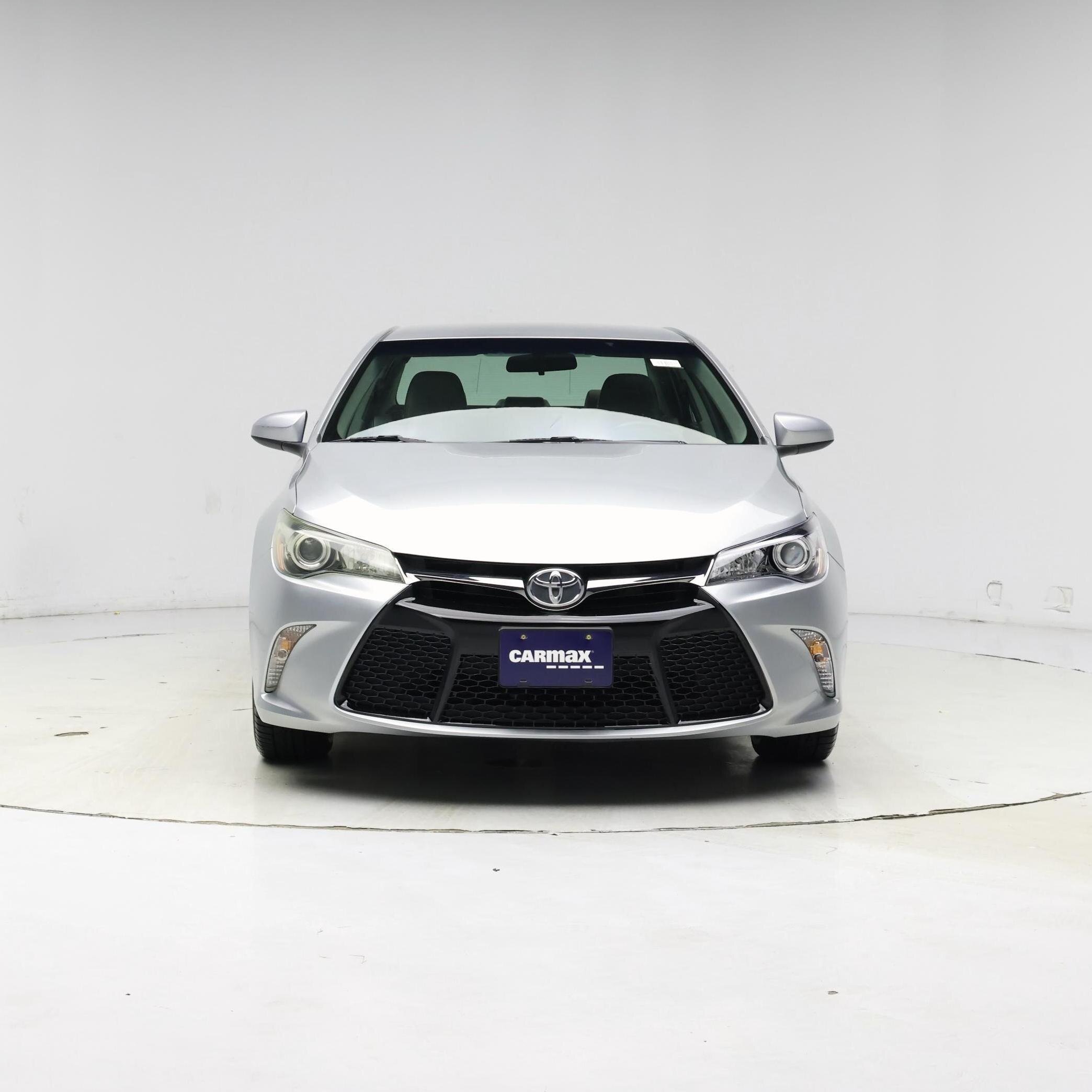 Thumbnail: 2015 Toyota Camry - 5