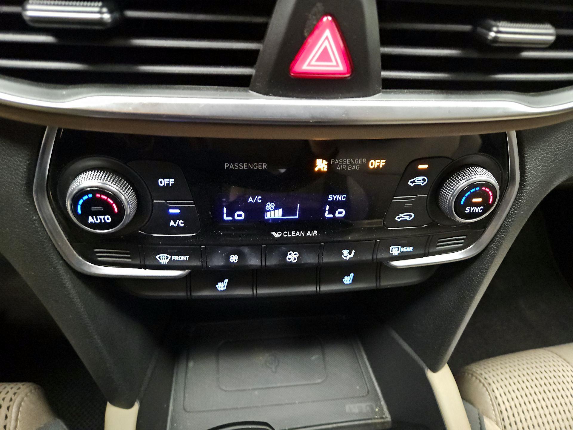 Thumbnail: 2020 Hyundai Santa Fe - 16