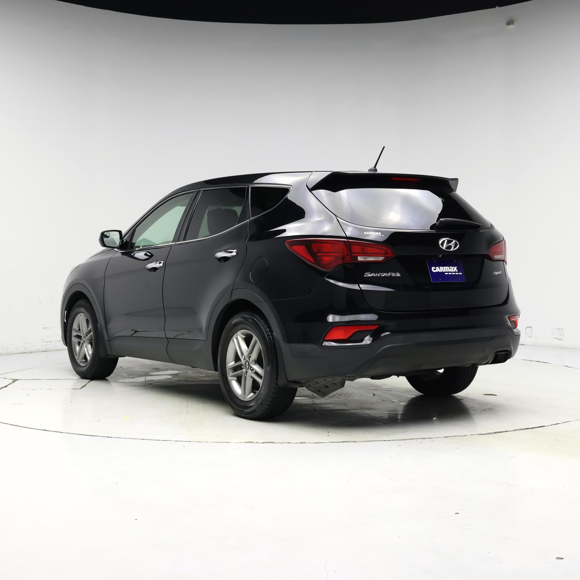 Thumbnail: 2018 Hyundai Santa Fe - 2