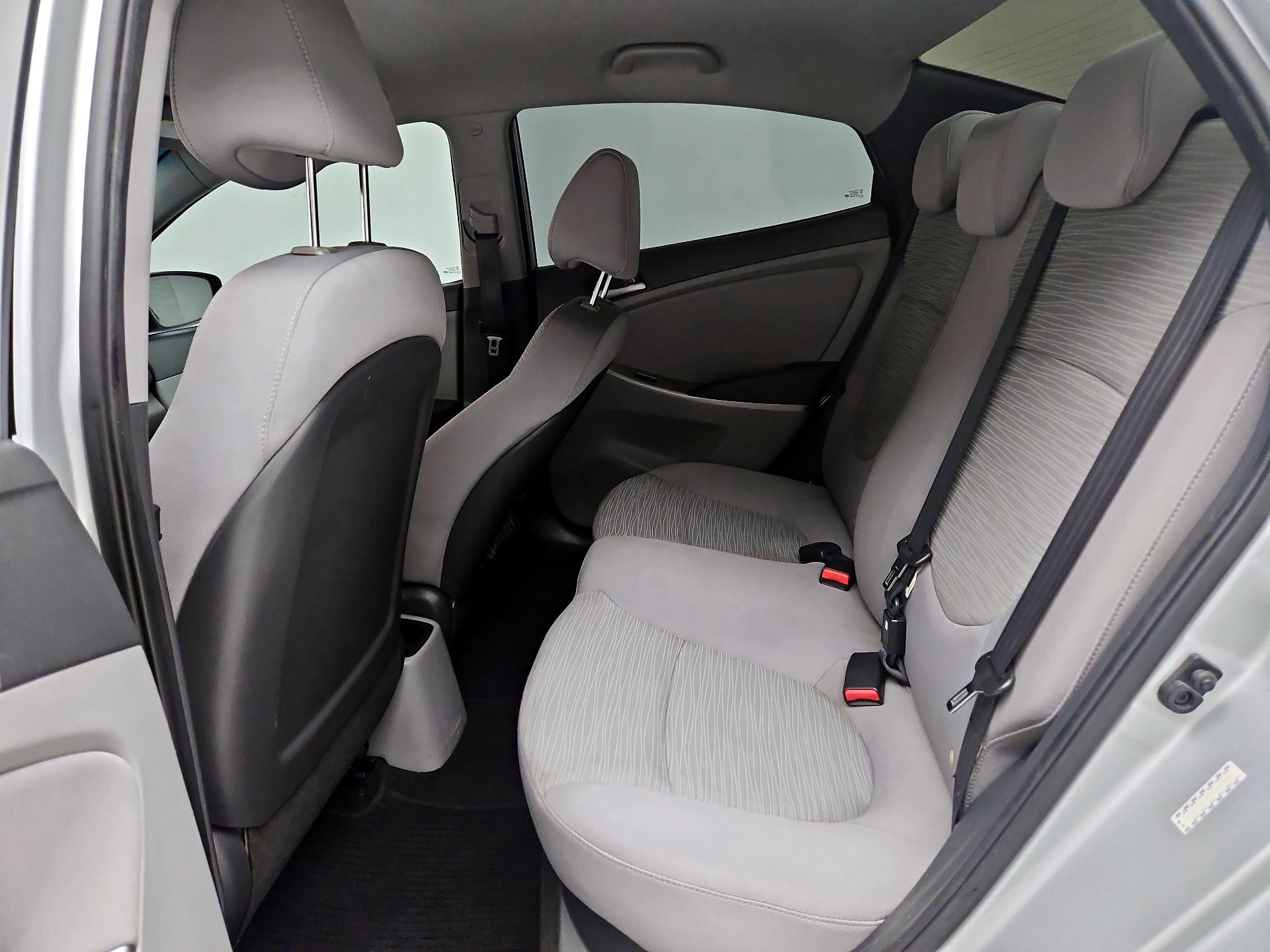 Thumbnail: 2016 Hyundai Accent - 18