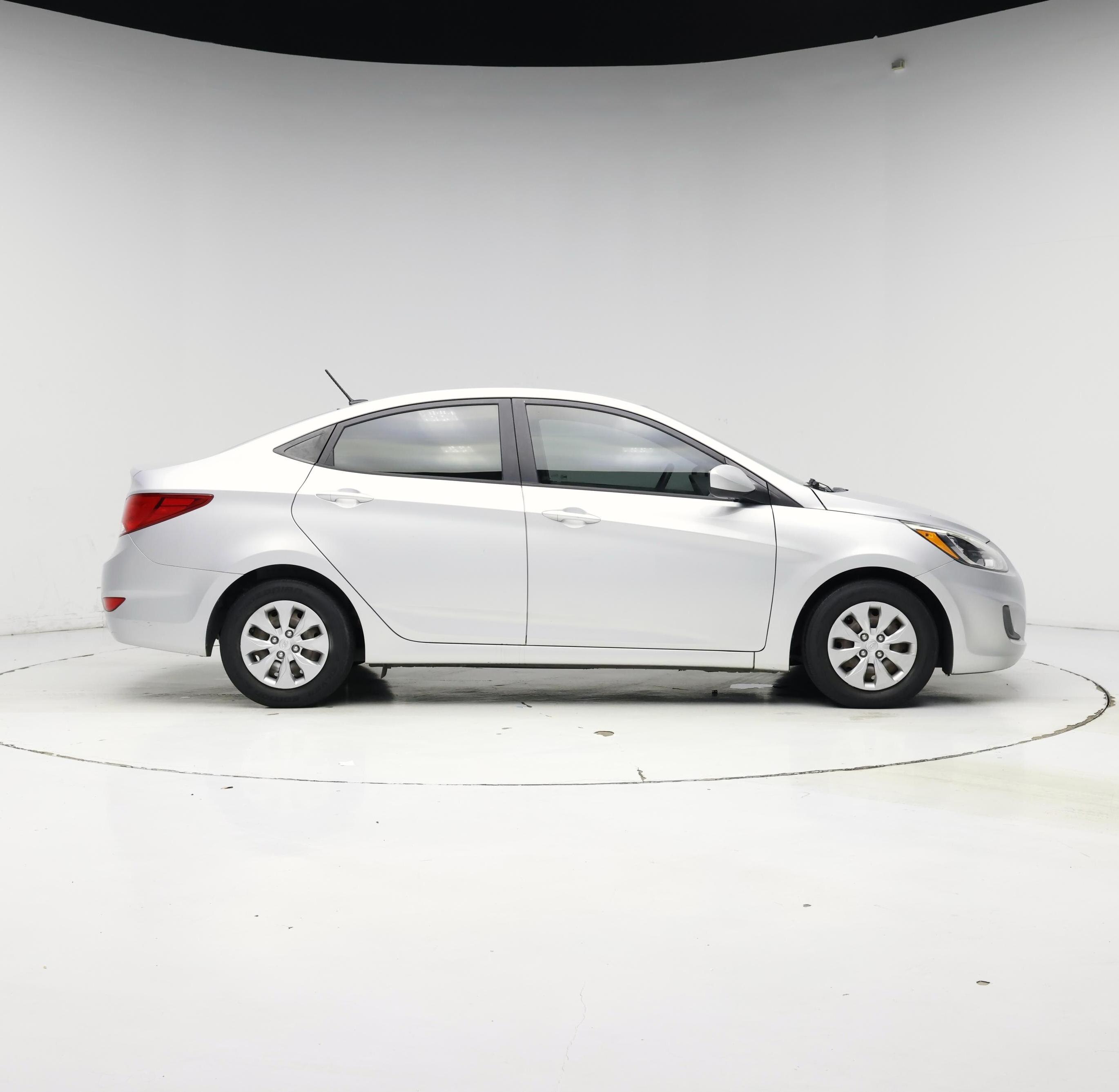 Thumbnail: 2016 Hyundai Accent - 7