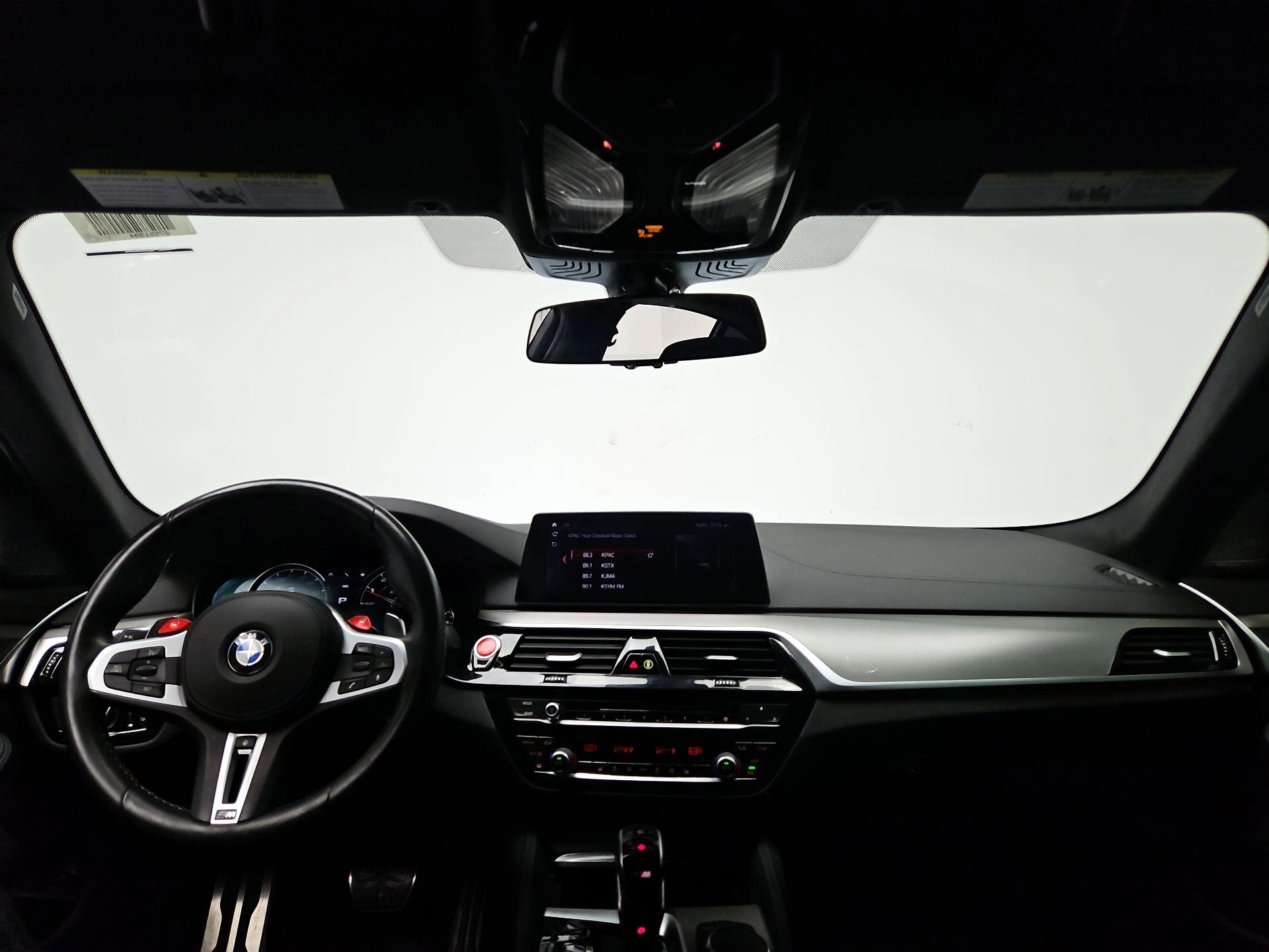Thumbnail: 2019 BMW M5 - 9